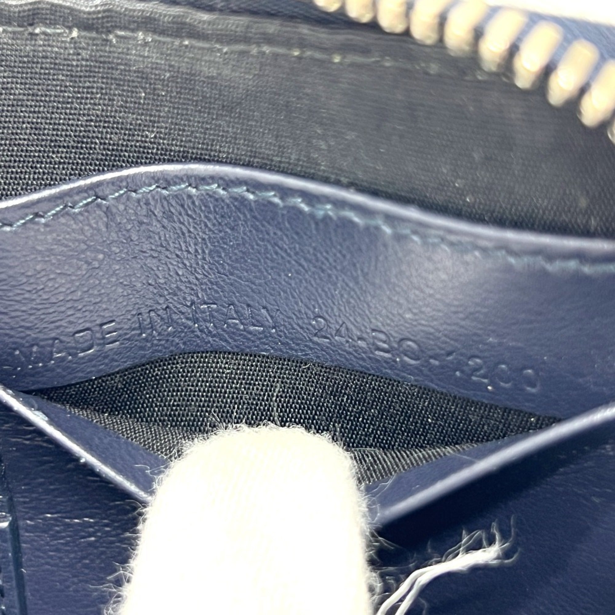 Christian Dior Navy White Leather Shoulder Bag (Pre-Owned)