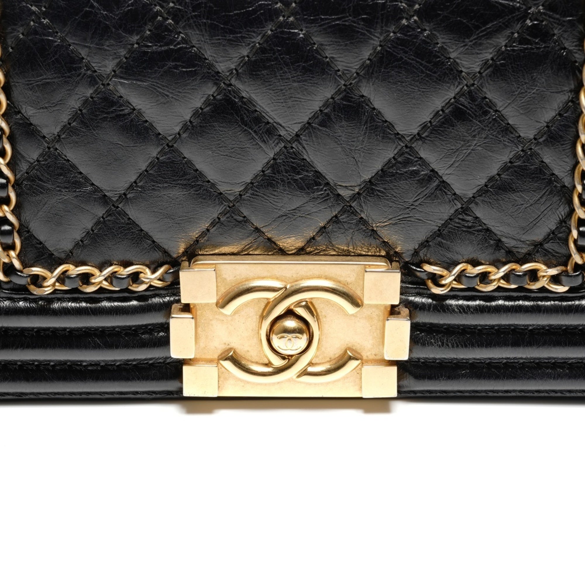 Chanel Black Shoulder Bag (Pre-Owned)