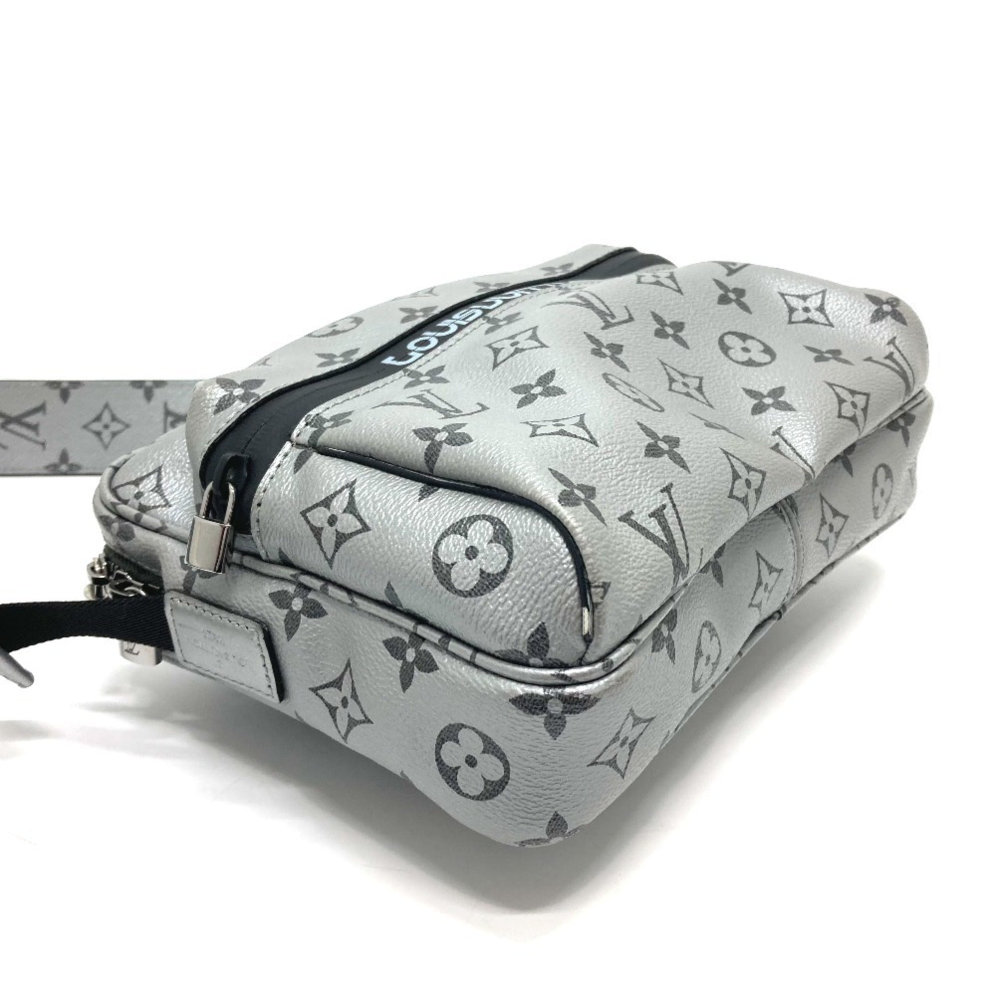Louis Vuitton Silver Monogram Shoulder Bag (Pre-Owned)