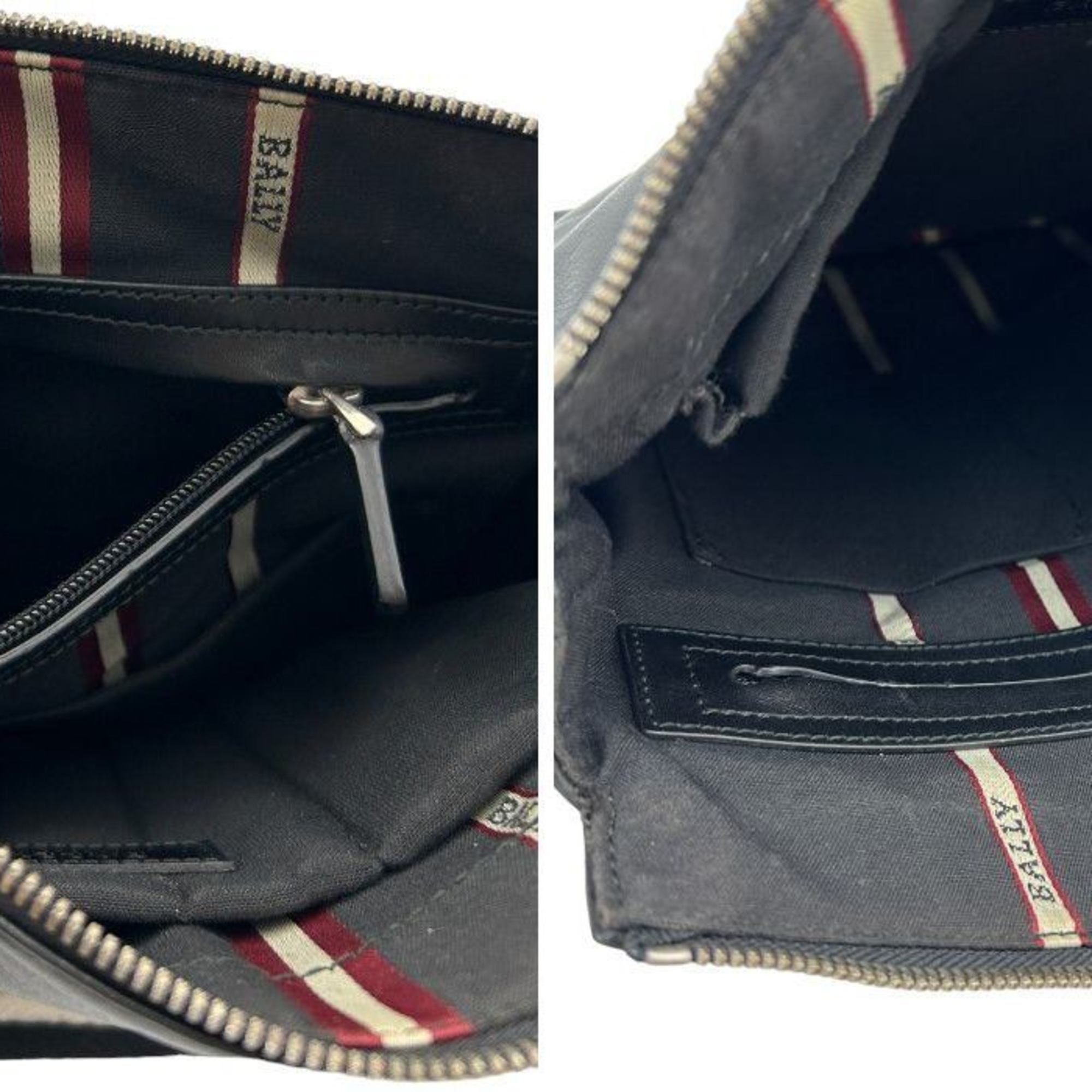 Bally Black Leather Shoulder Bag (Pre-Owned)