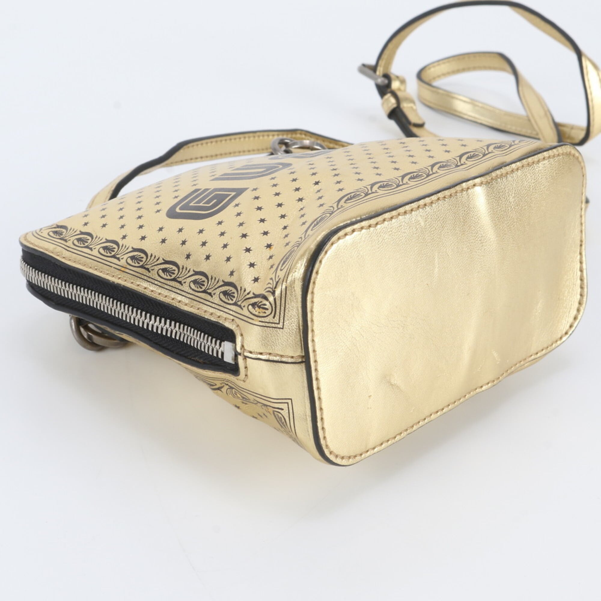 Gucci Black Gold Leather Shoulder Bag (Pre-Owned)