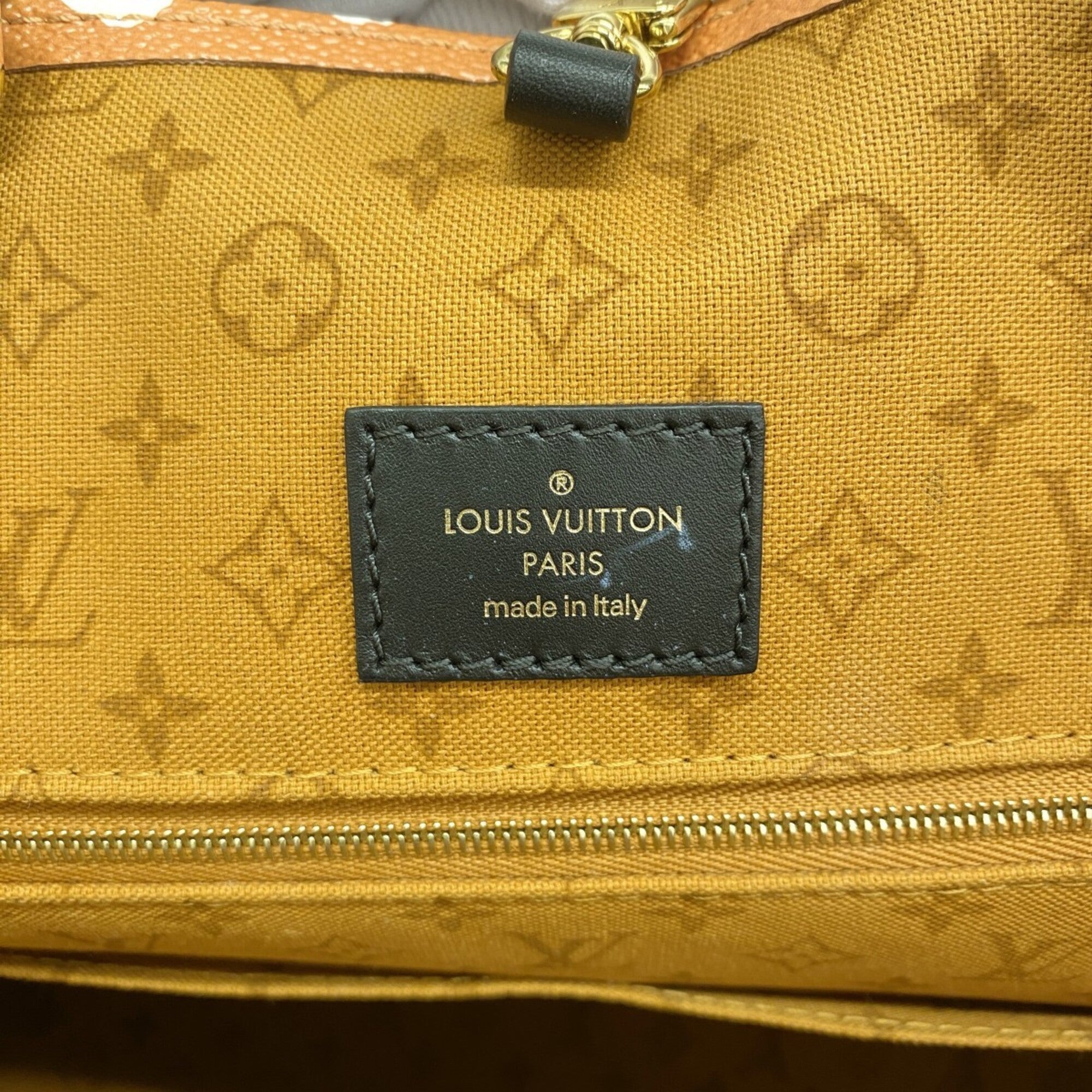 Louis Vuitton Brown Tote Bag (Pre-Owned)