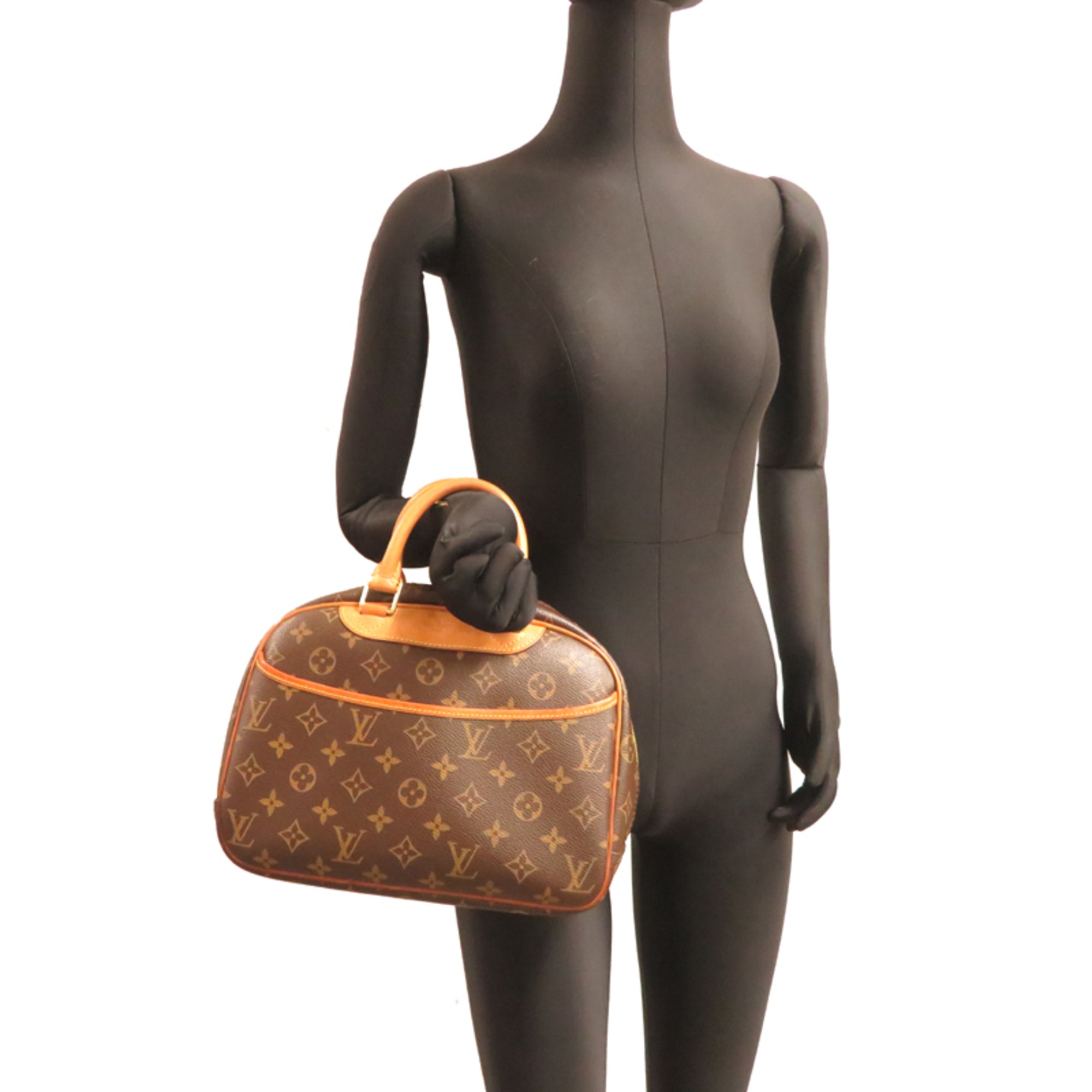Louis Vuitton Brown Monogram Handbag (Pre-Owned)