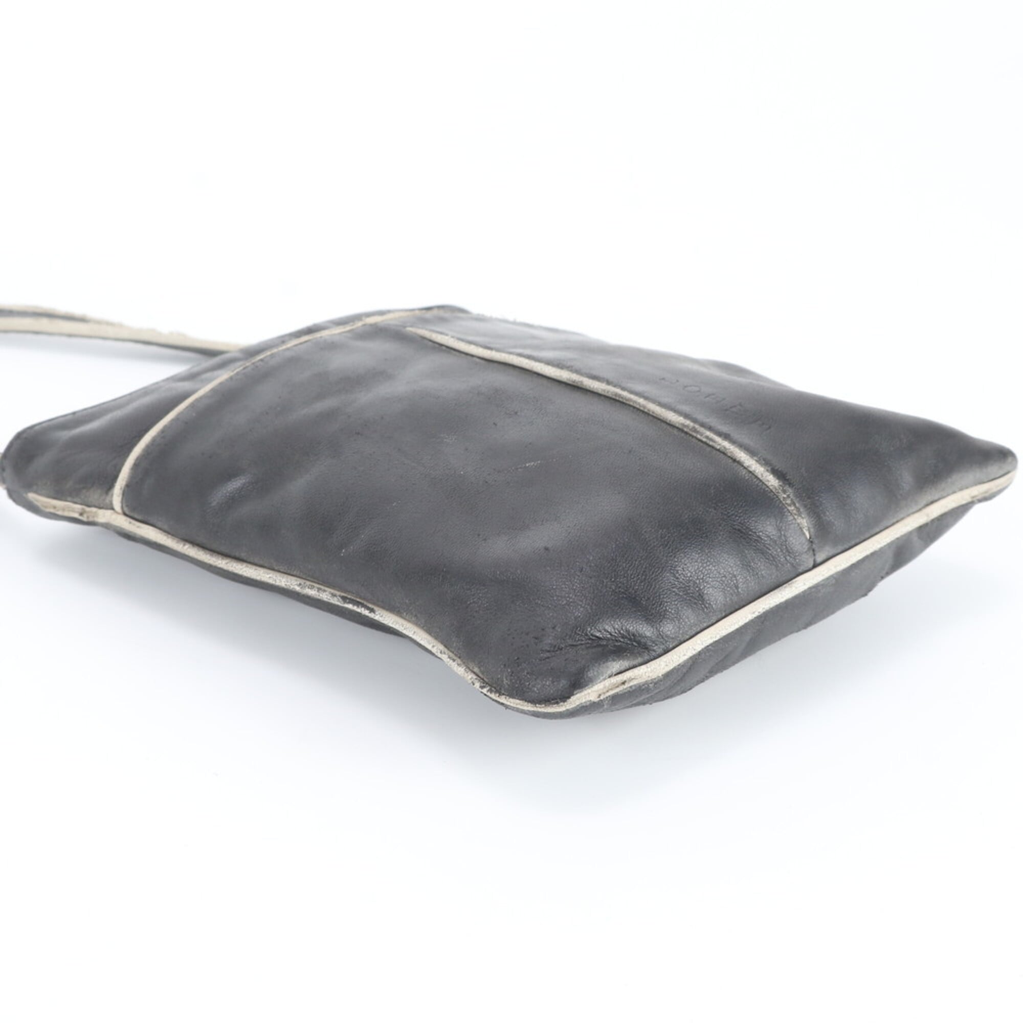 Loewe Black White Leather Crossbody Bag Pochette Shoulder Bag Tote Bag (Pre-Owned)