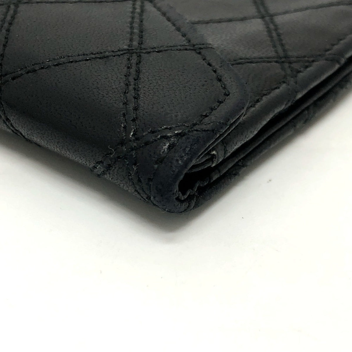 Chanel Black Leather Long Wallet (Bi-Fold) (Pre-Owned)