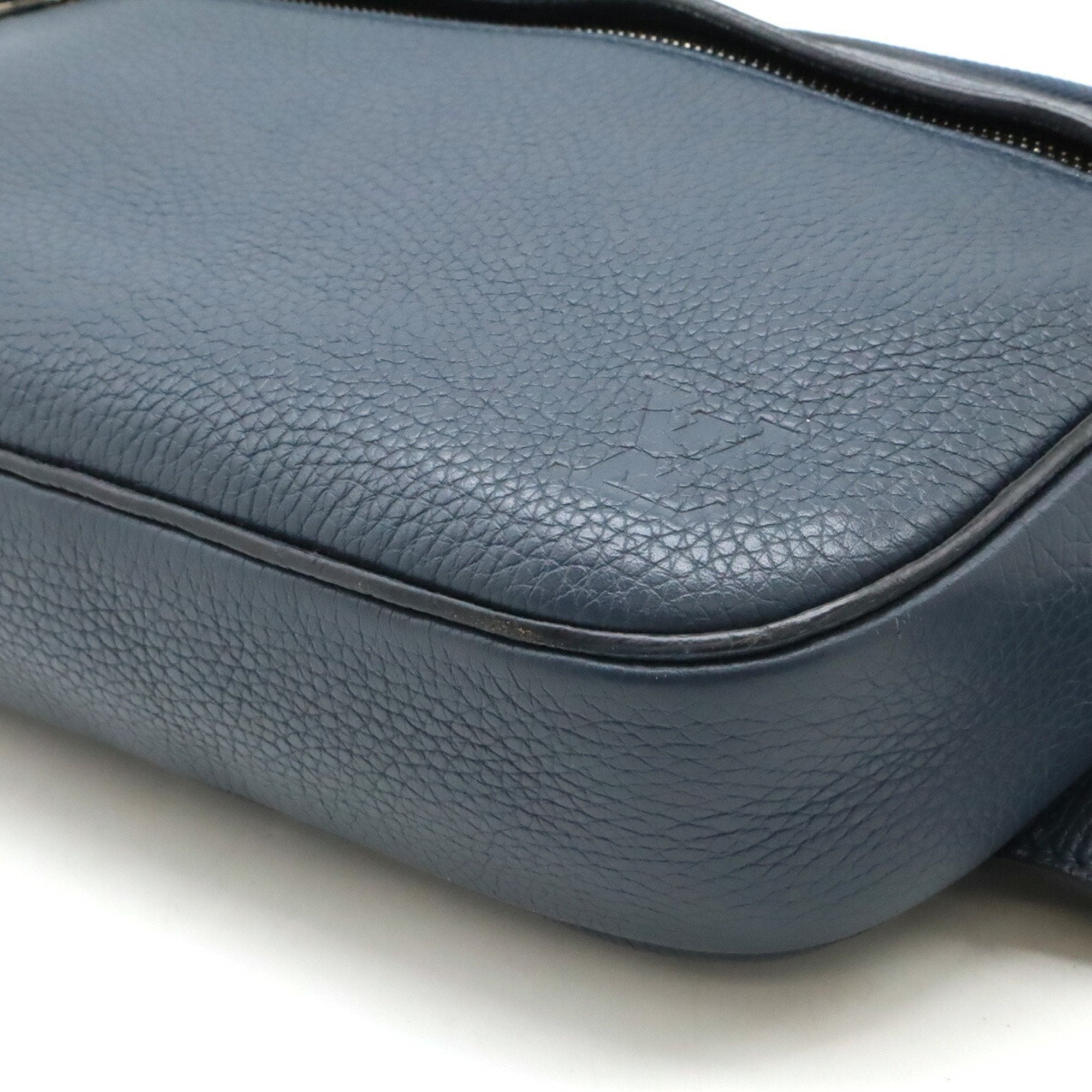 Louis Vuitton Navy Leather Shoulder Bag Sling Bag (Pre-Owned)