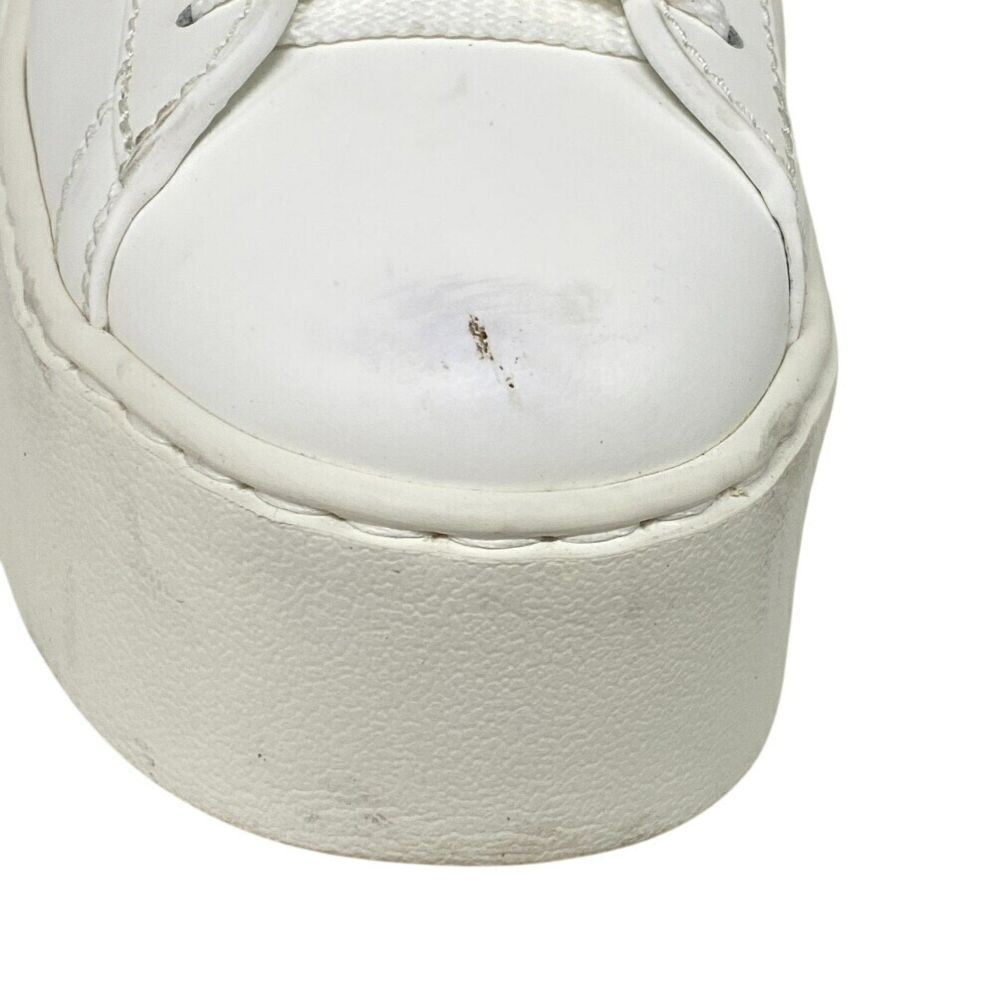 Valentino Garavani White Sneakers (Pre-Owned)