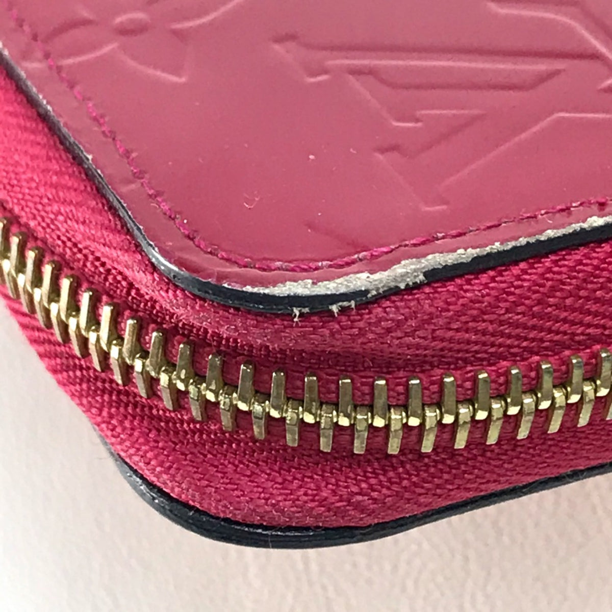 Louis Vuitton Pink Leather Long Wallet (Bi-Fold) (Pre-Owned)