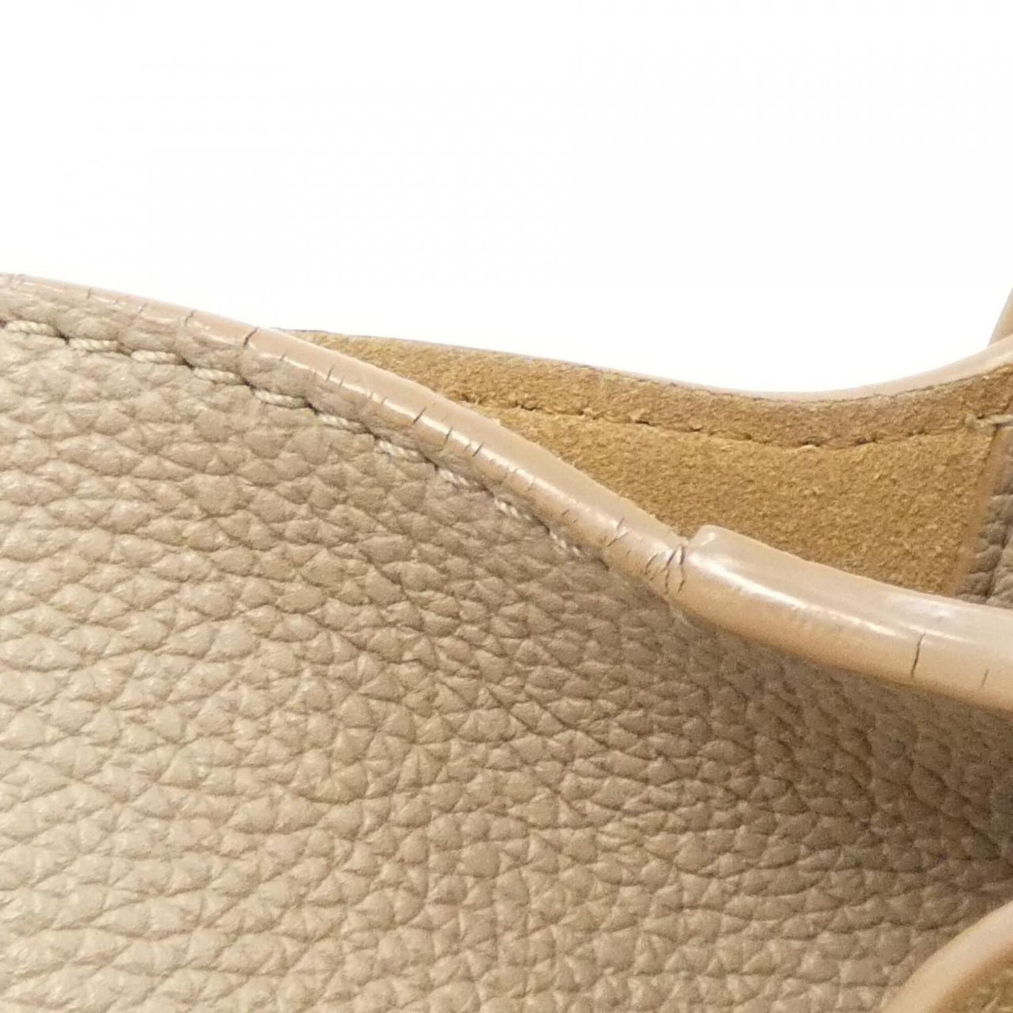 Loewe Sand Leather Handbag (Pre-Owned)