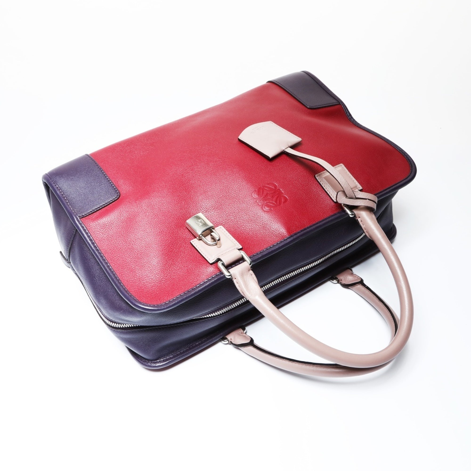 Loewe Red Color Handbag (Pre-Owned)