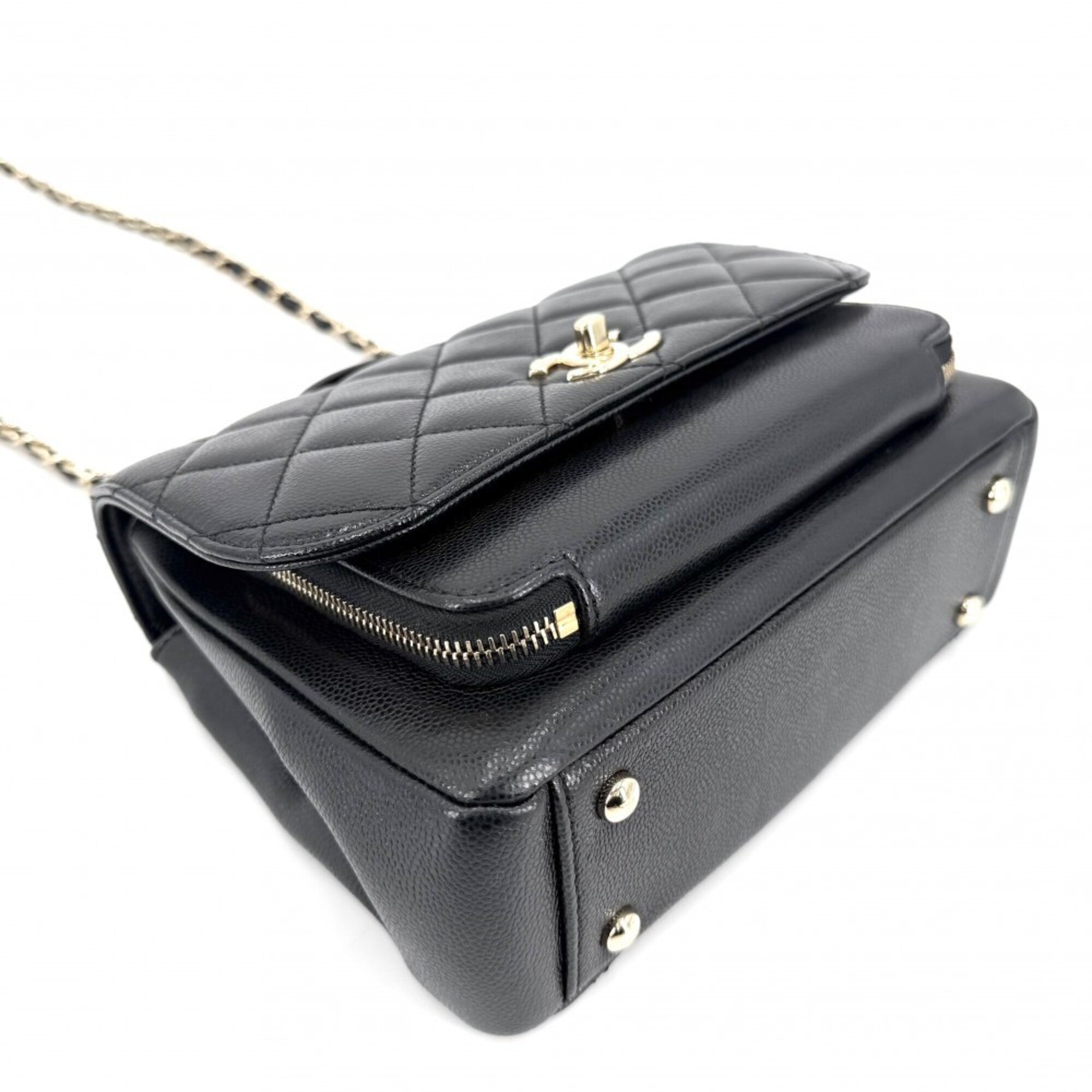 Chanel Black White Grained Calfskin Handbag Shoulder Bag (Pre-Owned)