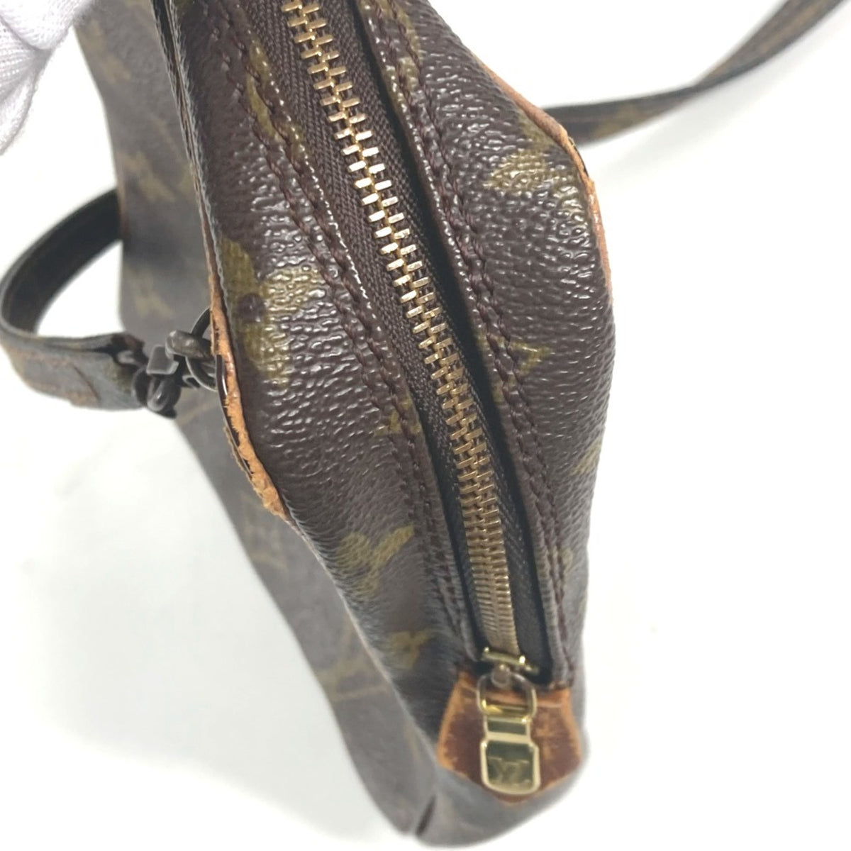 Louis Vuitton Brown Monogram Pochette Shoulder Bag (Pre-Owned)