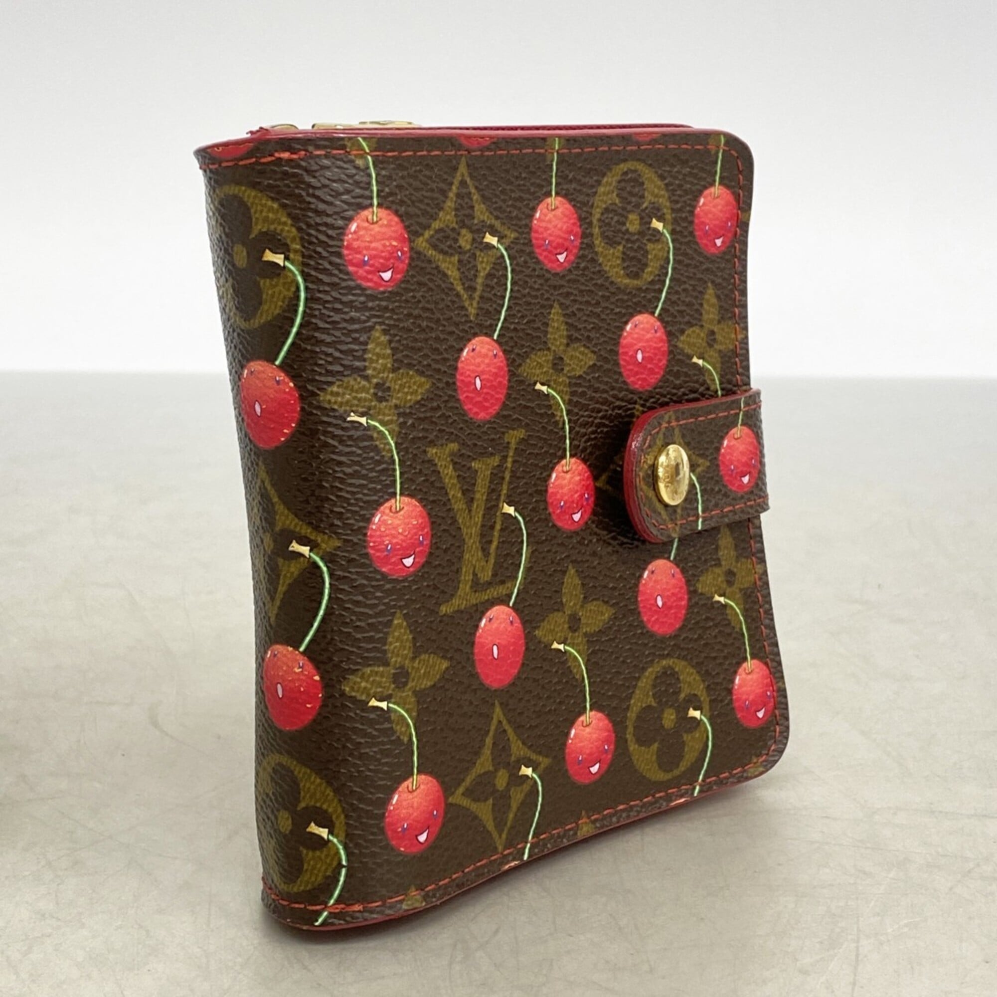 Louis Vuitton Brown Wallet (Bi-Fold) (Pre-Owned)