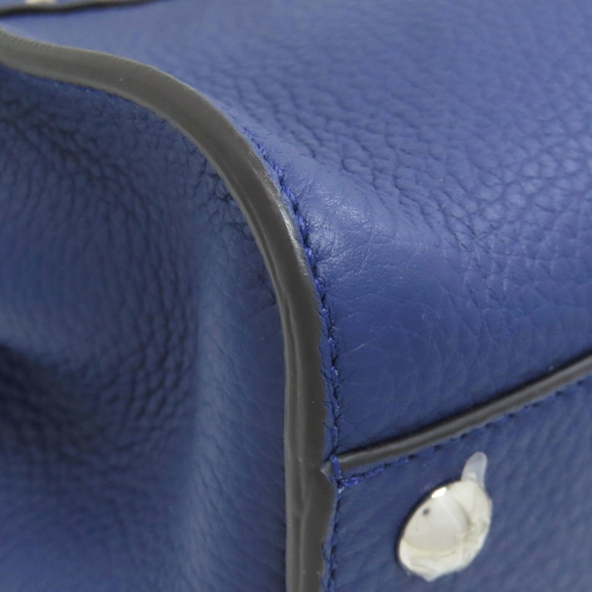 Fendi Blue Leather Handbag (Pre-Owned)