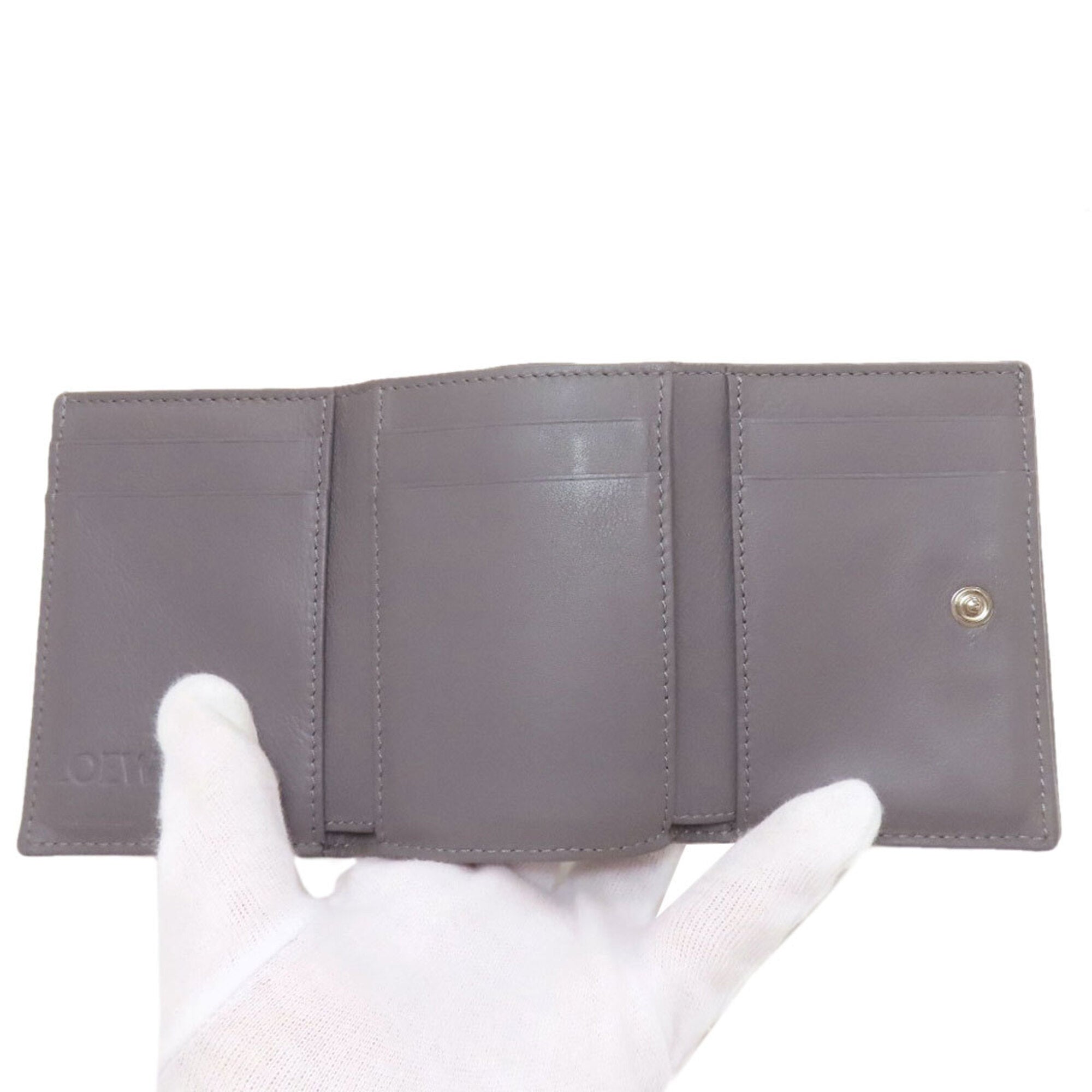 Loewe Gray Leather Wallet (Tri-Fold) (Pre-Owned)