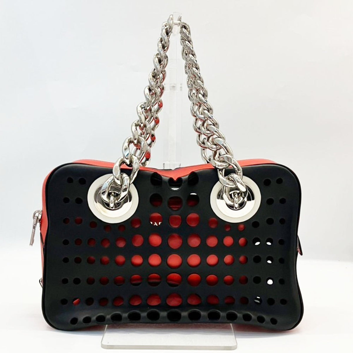 Prada Black Leather Shoulder Bag (Pre-Owned)