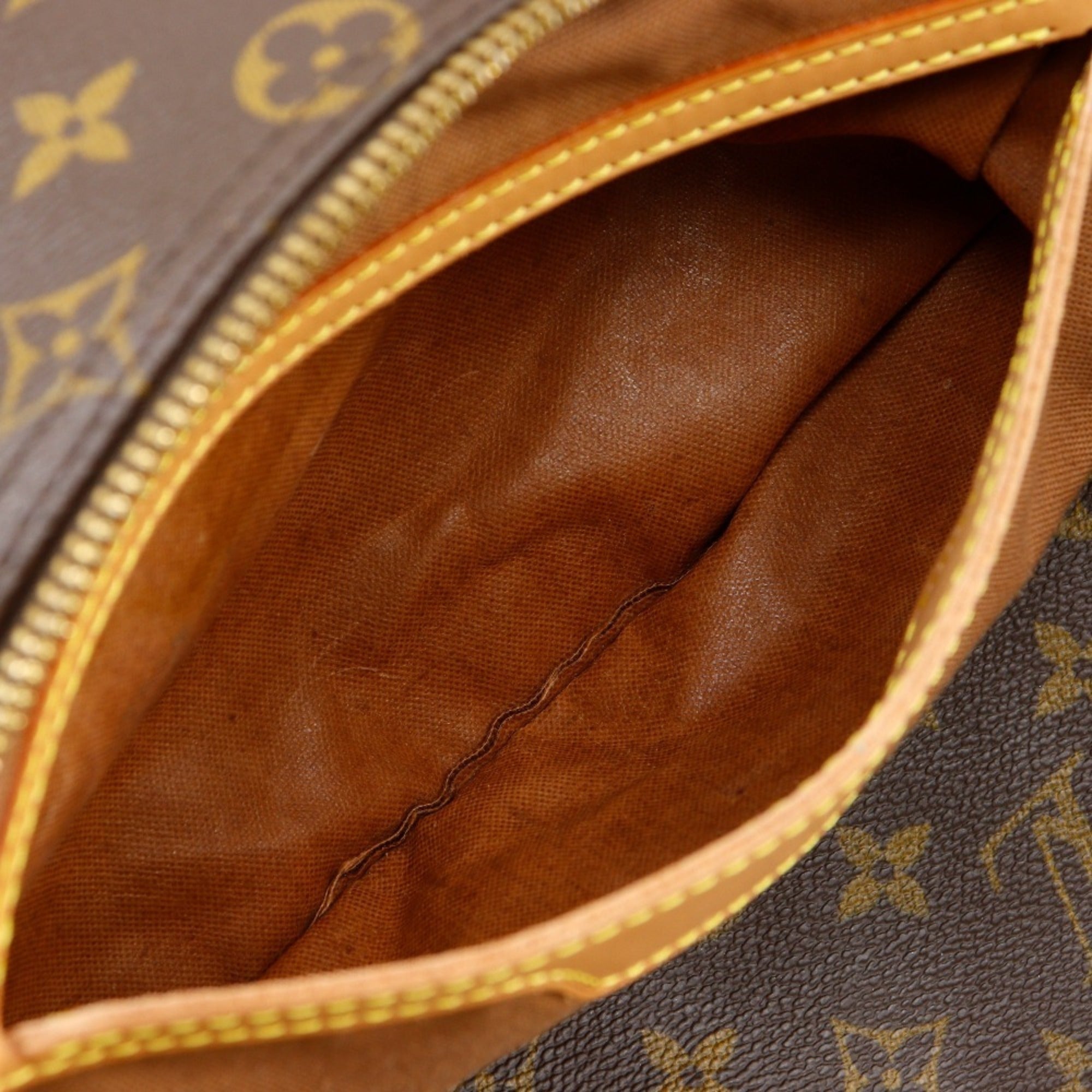 Louis Vuitton Brown Monogram Canvas Boston Bag (Pre-Owned)