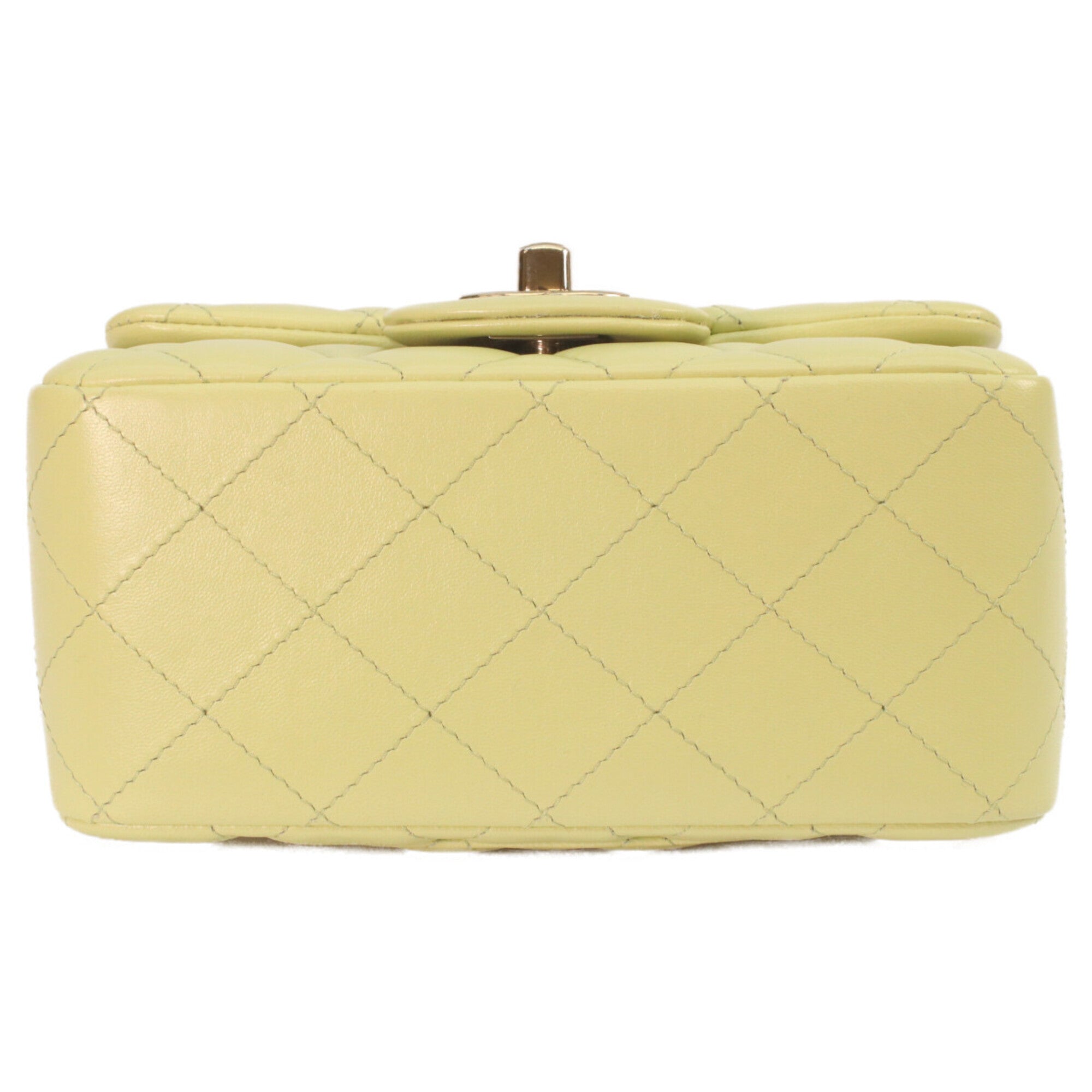 Chanel Gold Leather Shoulder Bag (Pre-Owned)