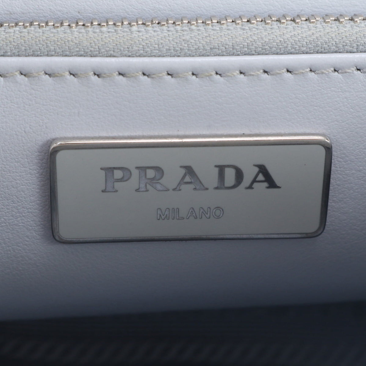 Prada Blue Leather Nylon Crossbody Bag Pouch Shoulder Bag (Pre-Owned)