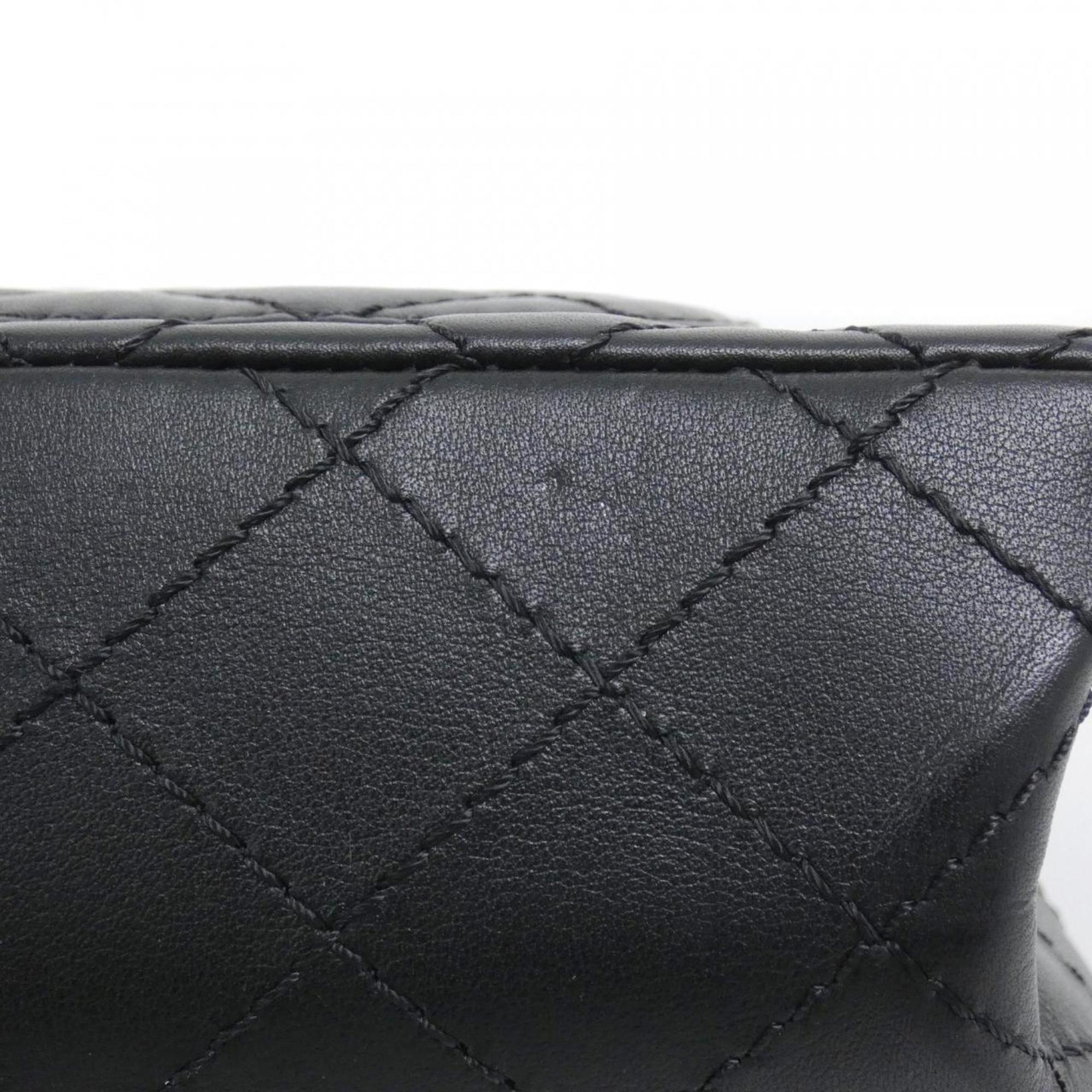 Chanel Black Leather Shoulder Bag (Pre-Owned)