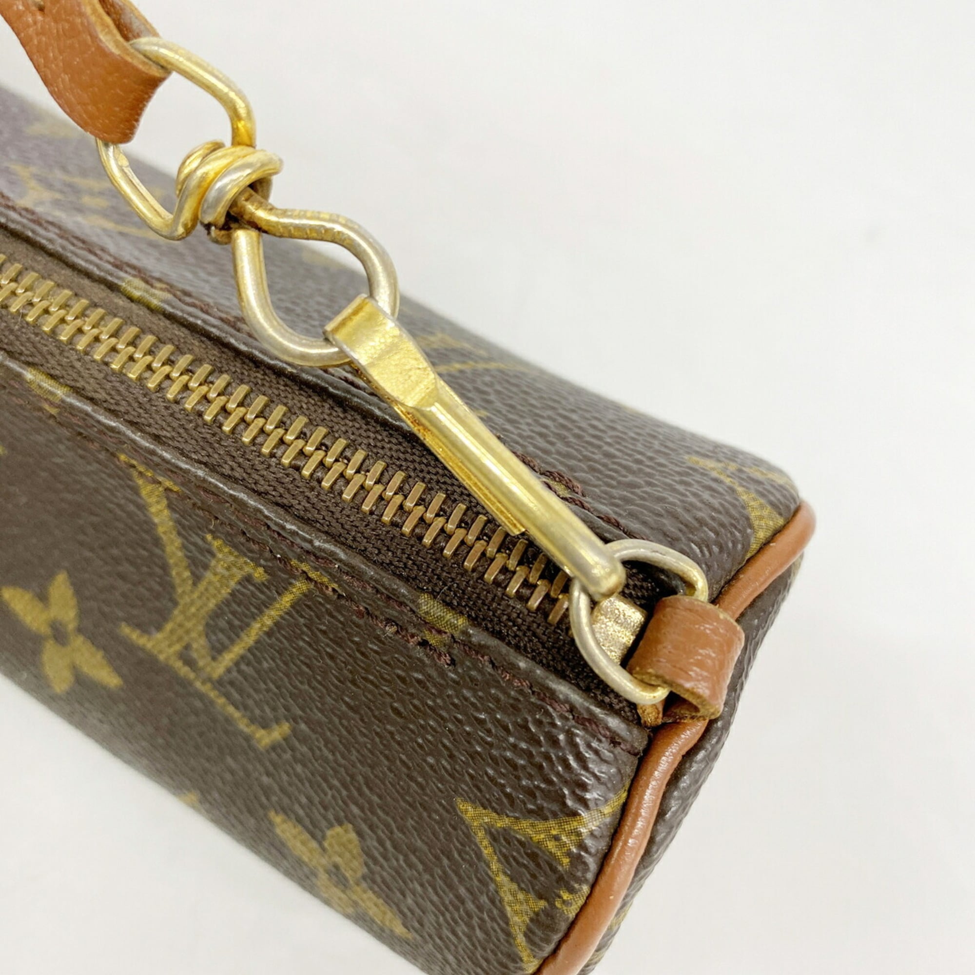 Louis Vuitton Brown Handbag (Pre-Owned)