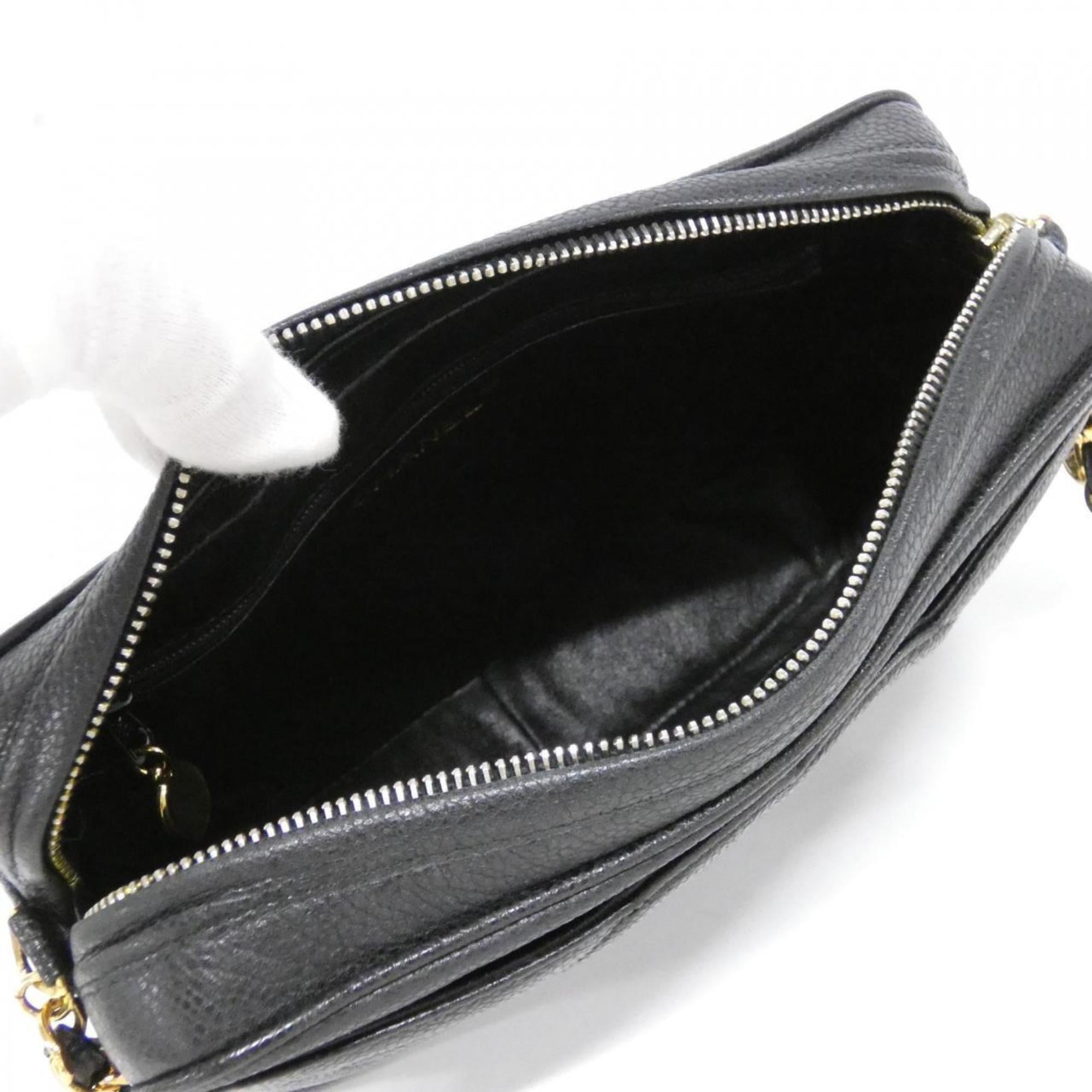 Chanel Black Grained Calfskin Shoulder Bag (Pre-Owned)