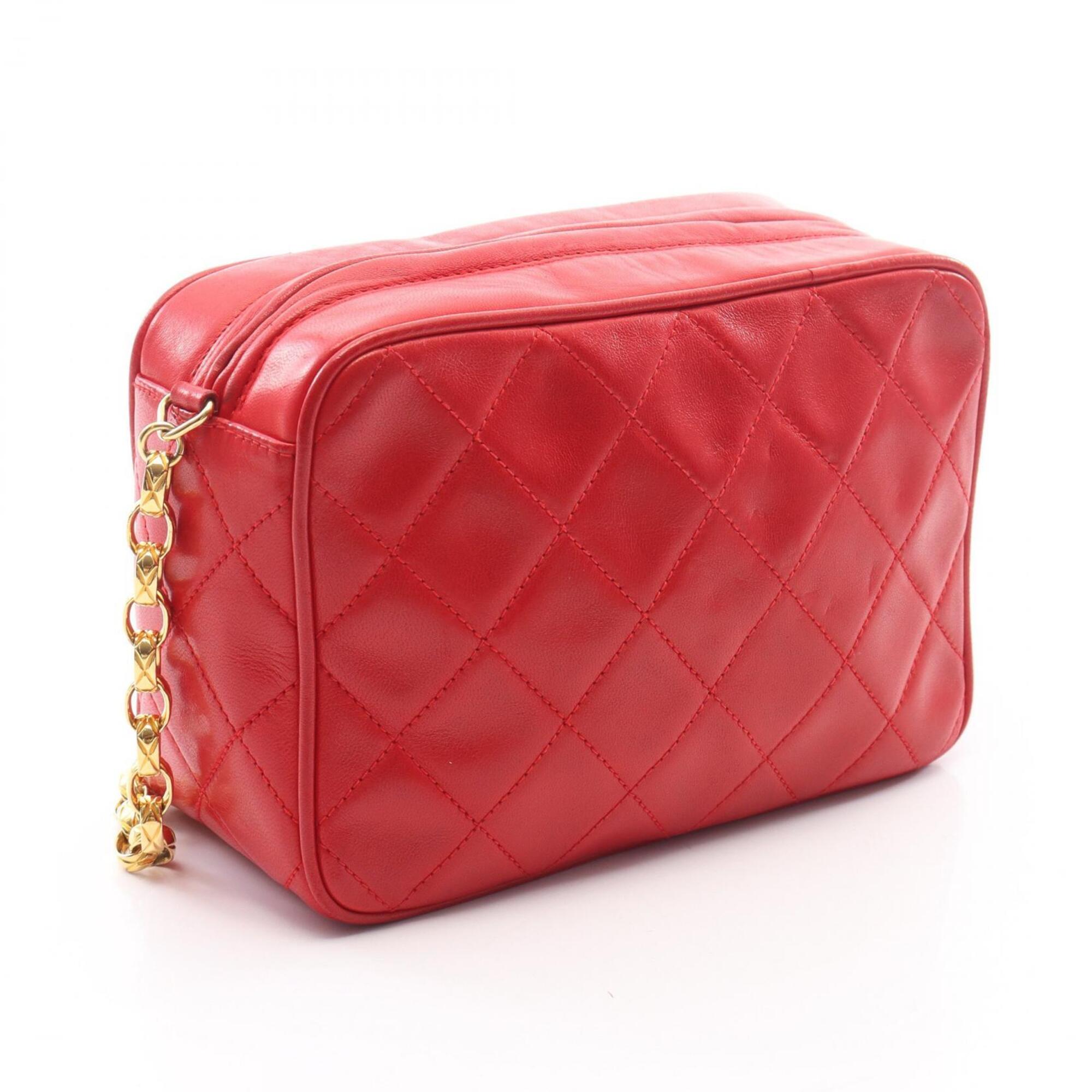 Chanel Red Color Leather Handbag Shoulder Bag (Pre-Owned)