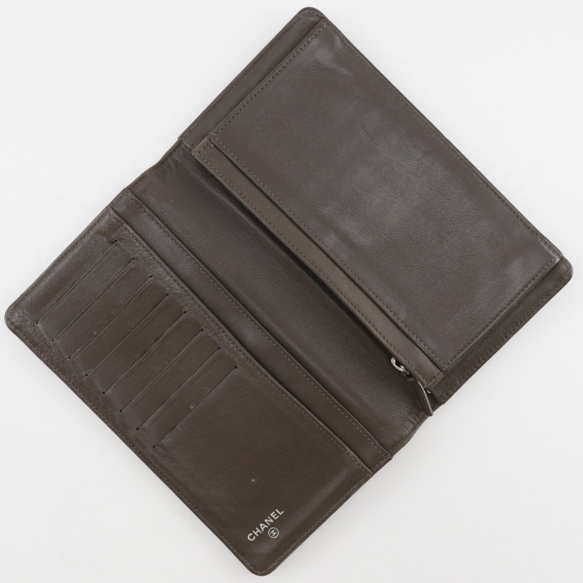 Chanel Bronze Leather Long Wallet (Bi-Fold) (Pre-Owned)