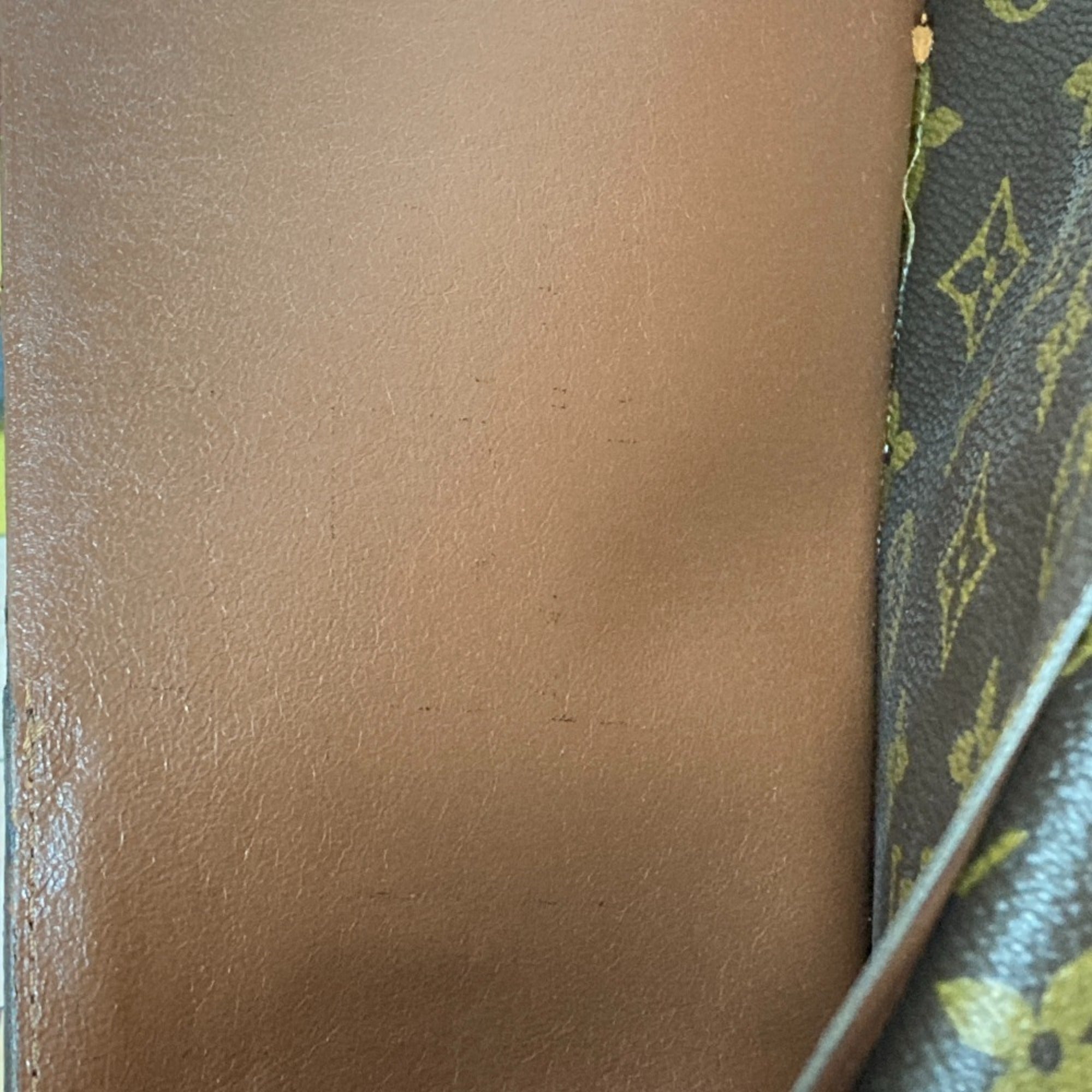 Louis Vuitton Brown Monogram Clutch Bag (Pre-Owned)