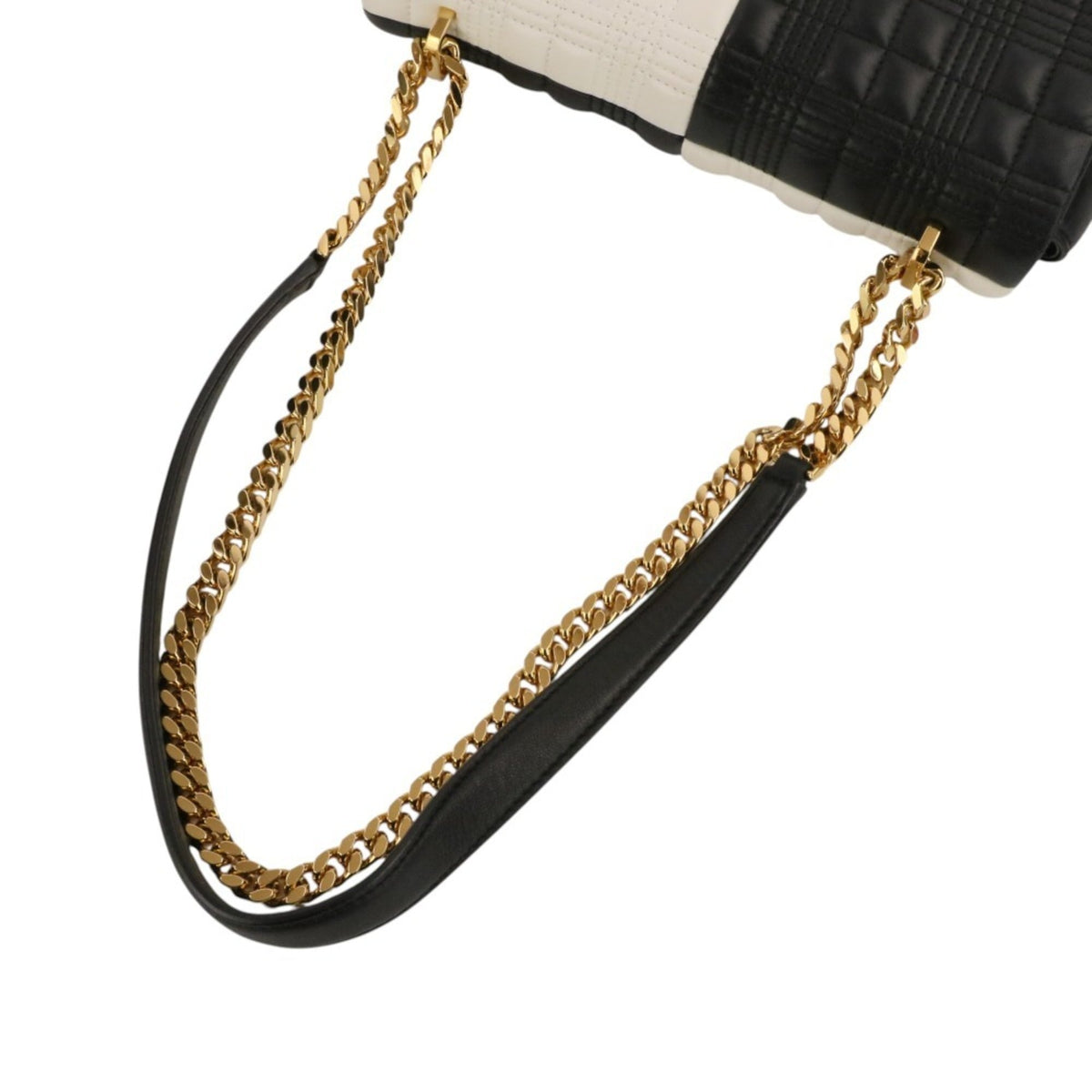 Burberry Black White Quilting Shoulder Bag (Pre-Owned)