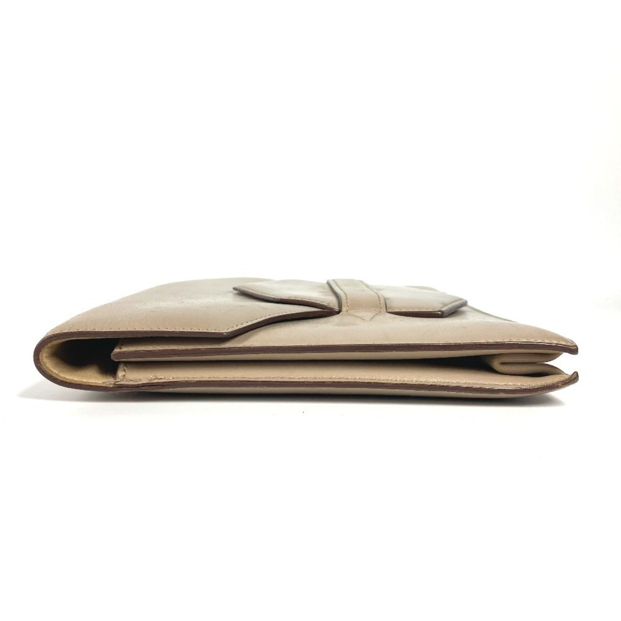 Hermes Beige Leather Clutch Bag (Pre-Owned)