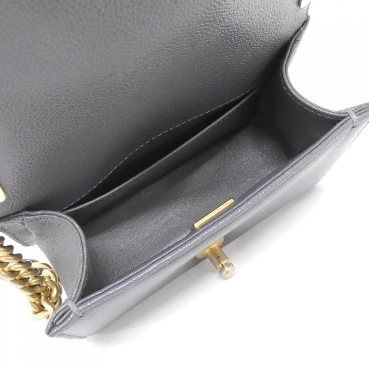 Chanel Gray Grained Calfskin Shoulder Bag (Pre-Owned)