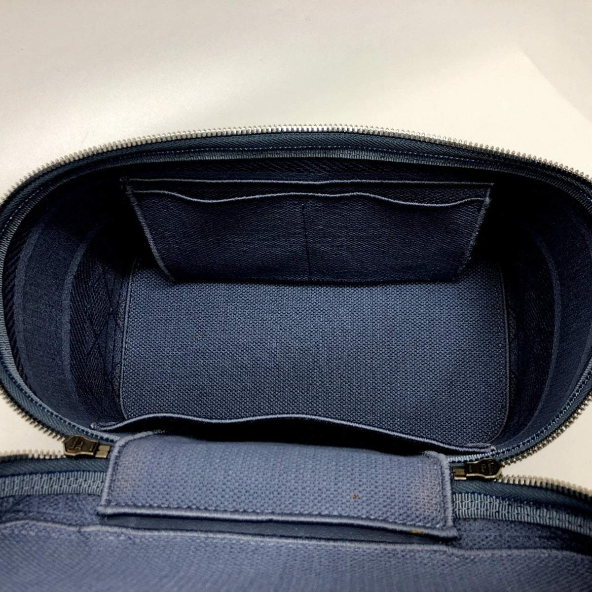 Christian Dior Blue Cloth Handbag (Pre-Owned)