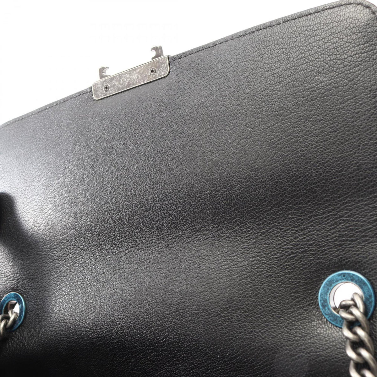 Chanel Black Grained Calfskin Handbag Shoulder Bag (Pre-Owned)