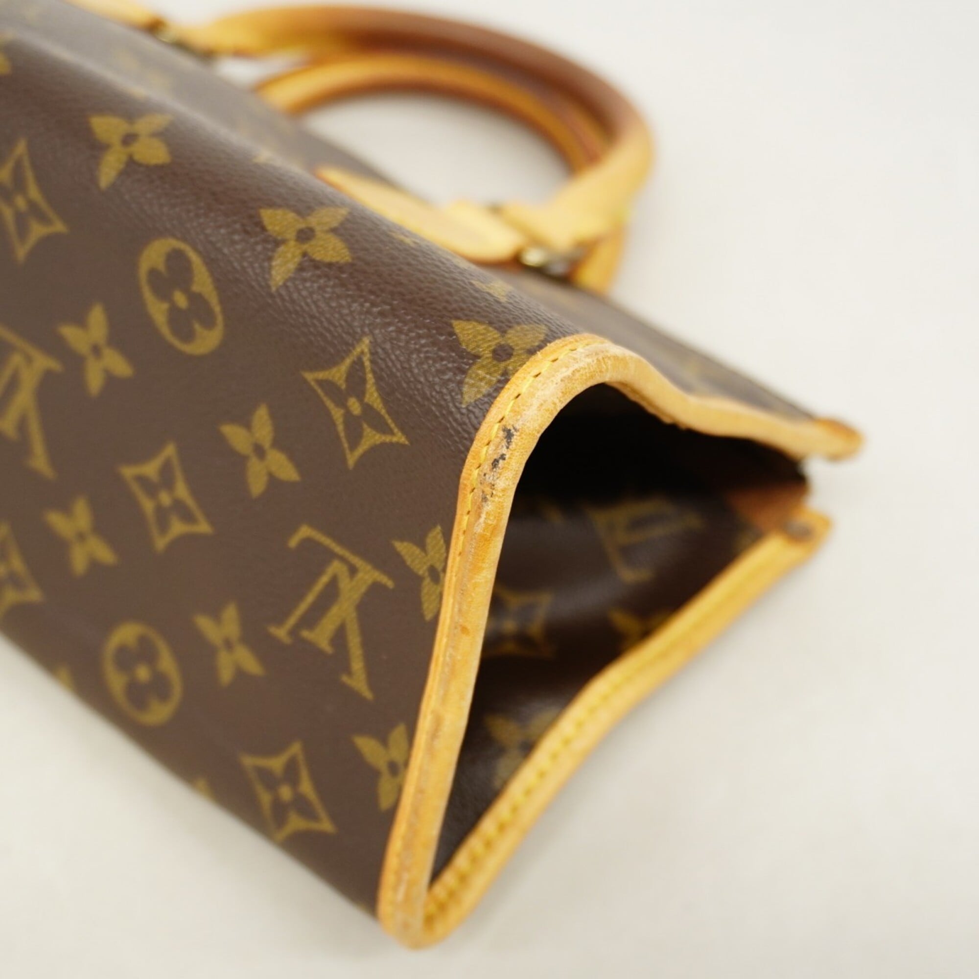 Louis Vuitton Brown Handbag (Pre-Owned)