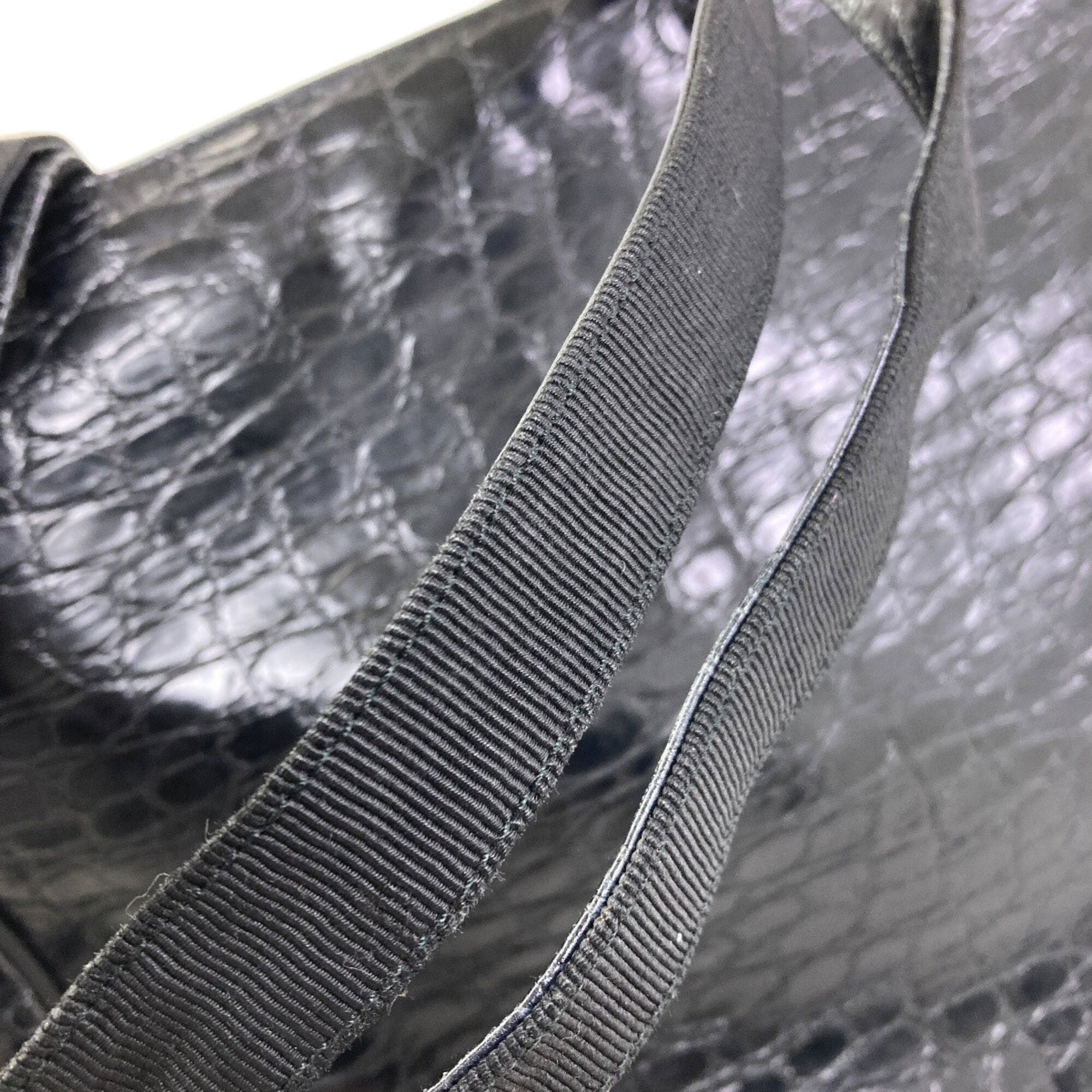Salvatore Ferragamo Black Leather Tote Bag (Pre-Owned)