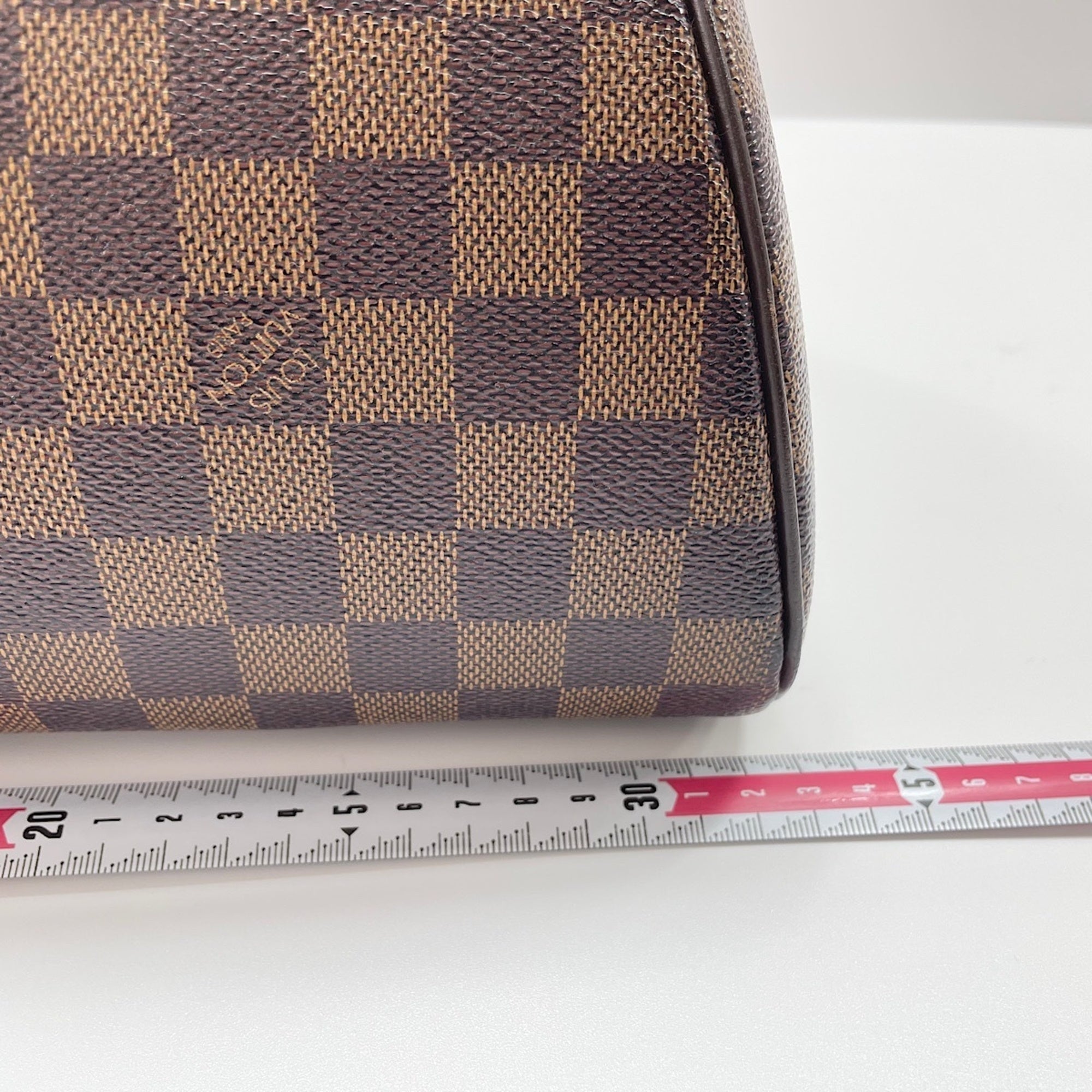 Louis Vuitton Brown Handbag (Pre-Owned)