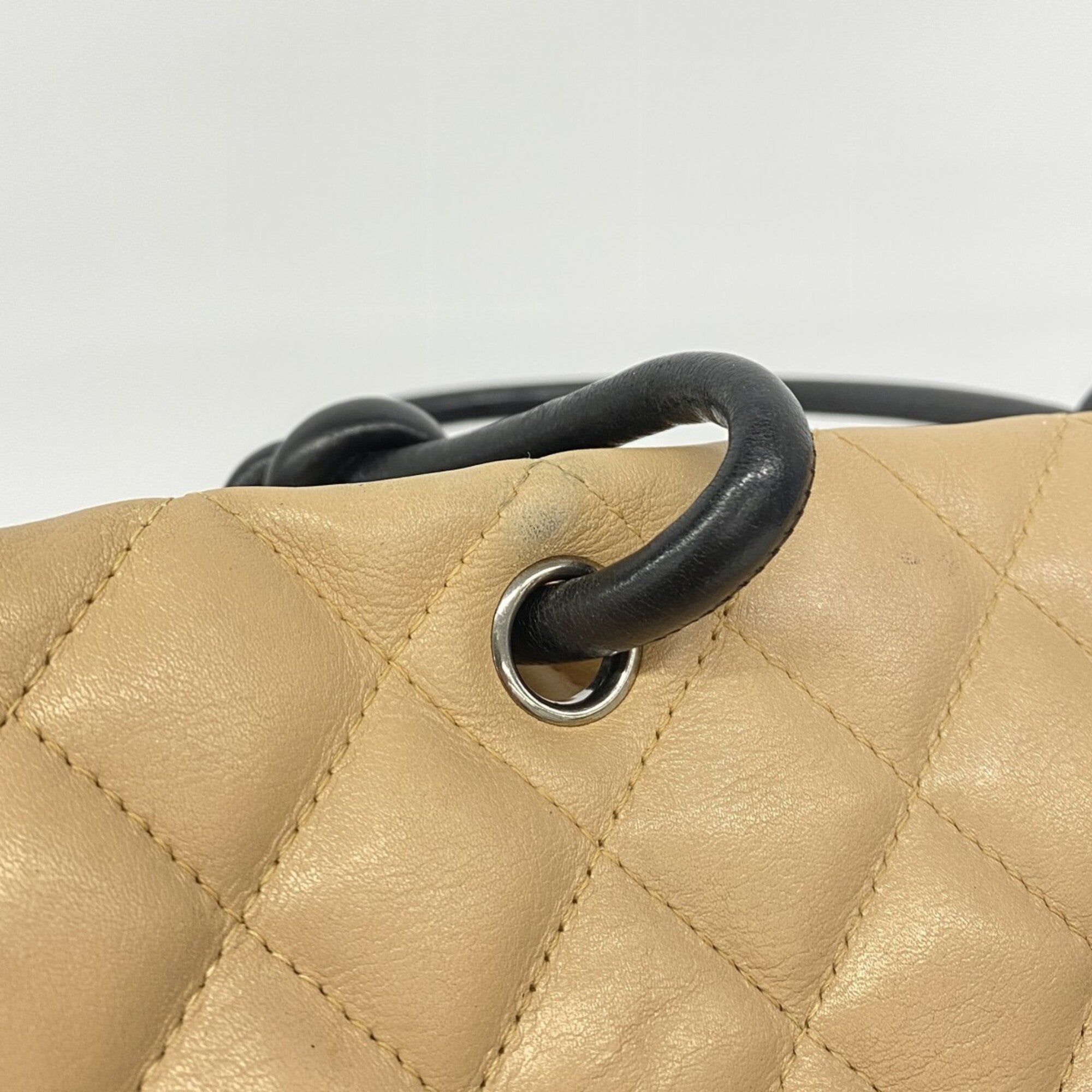 Chanel Beige Black Leather Tote Bag (Pre-Owned)