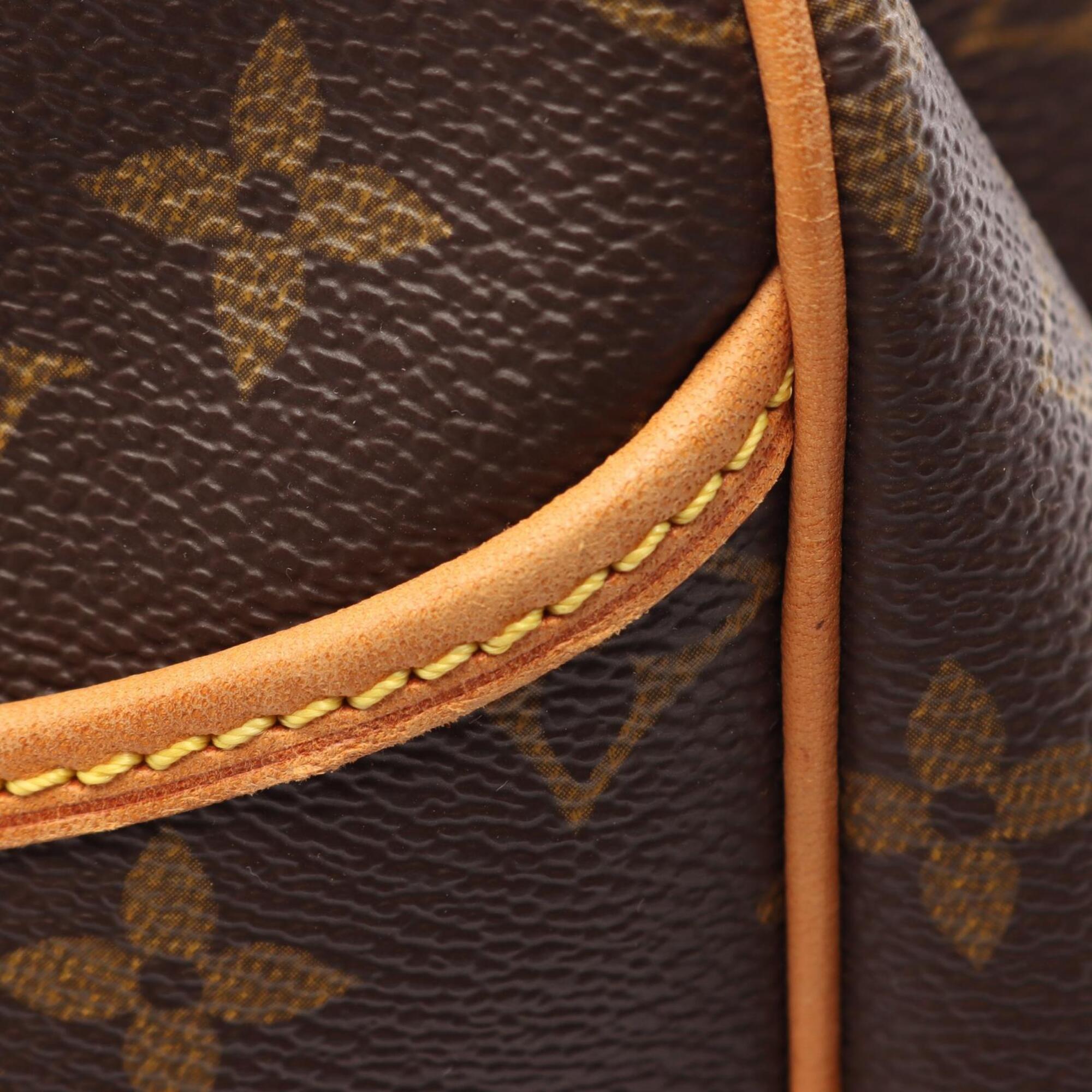 Louis Vuitton Brown Monogram Monogram Leather Handbag (Pre-Owned)