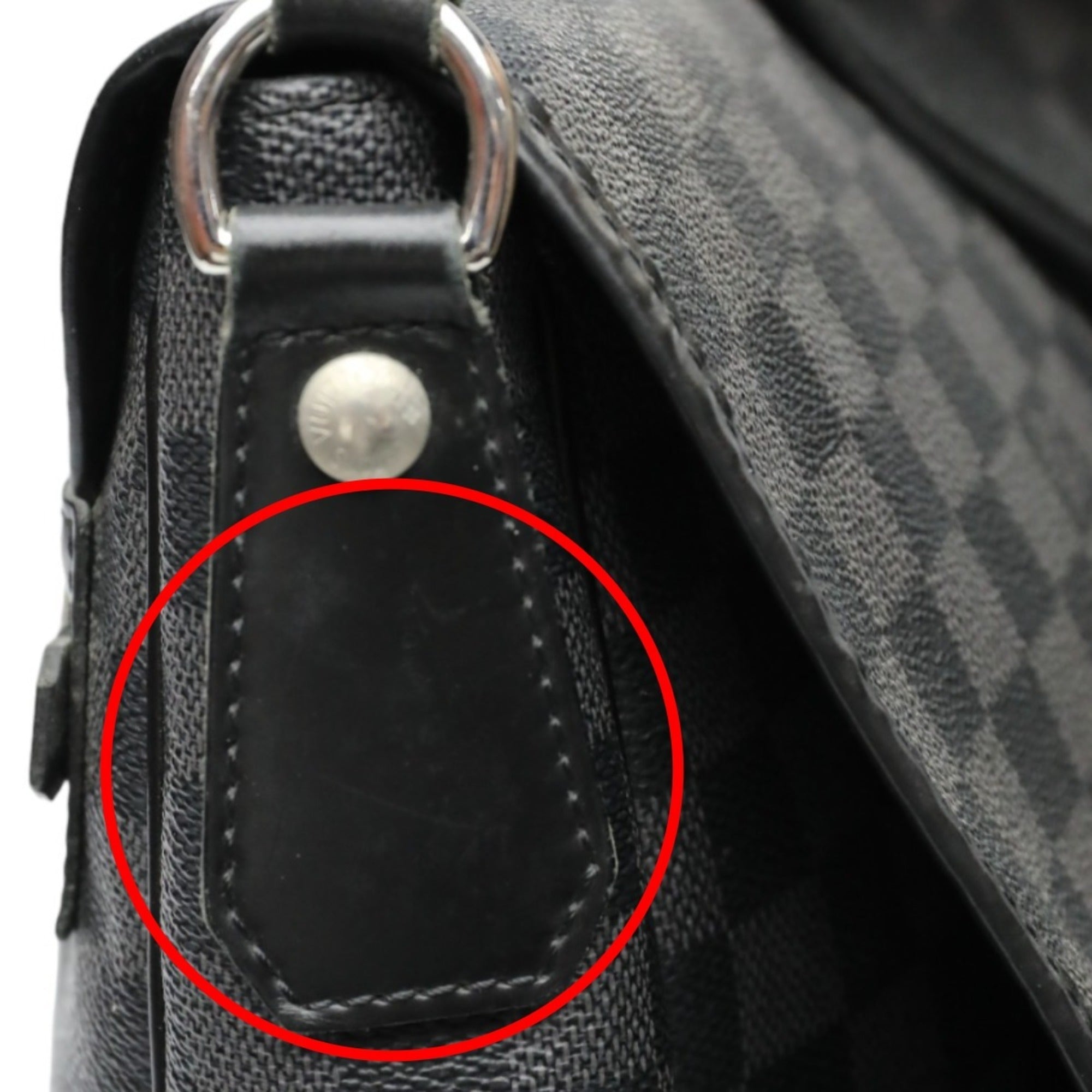 Louis Vuitton Damier Graphite Black Leather Shoulder Bag (Pre-Owned)