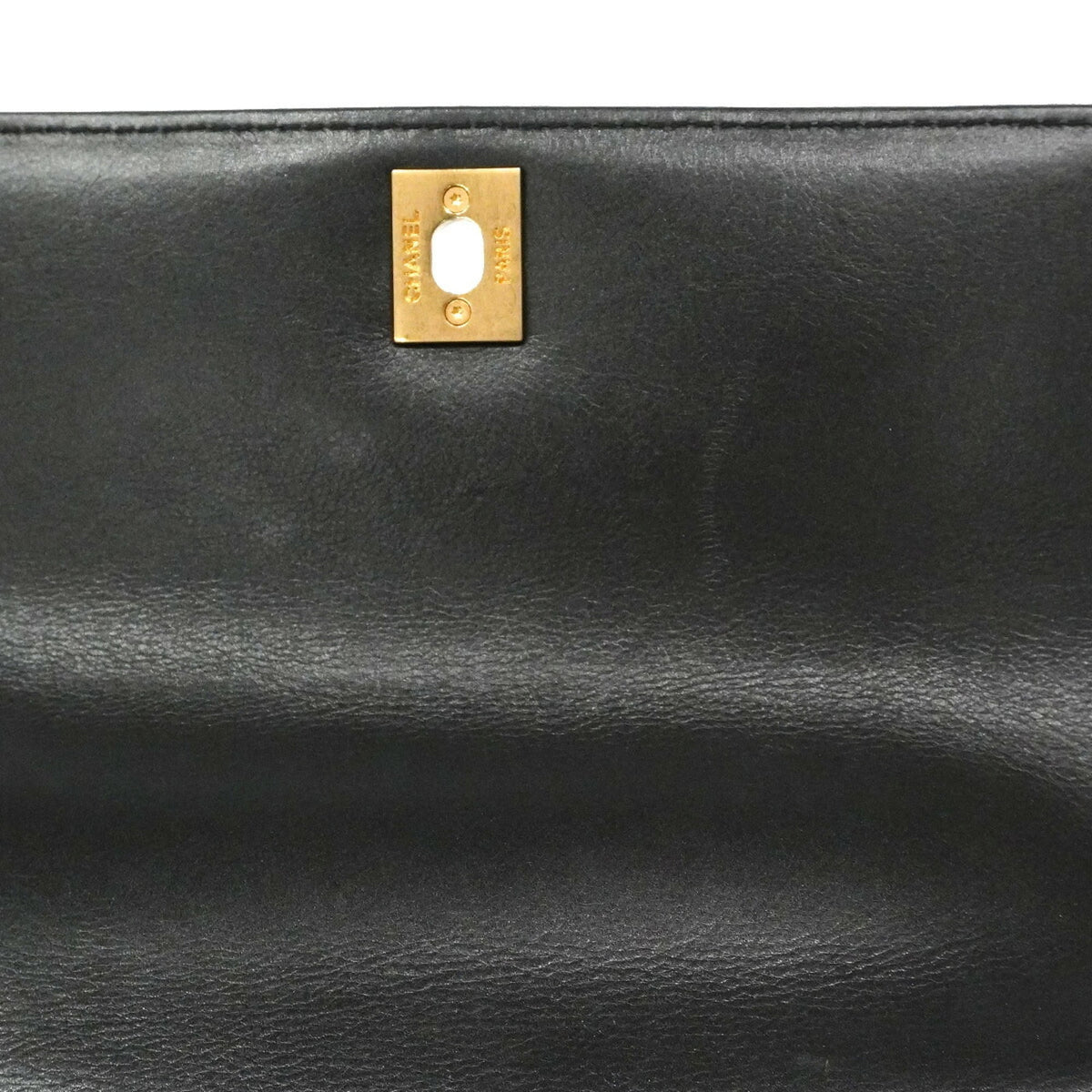 Chanel Black Leather Handbag (Pre-Owned)