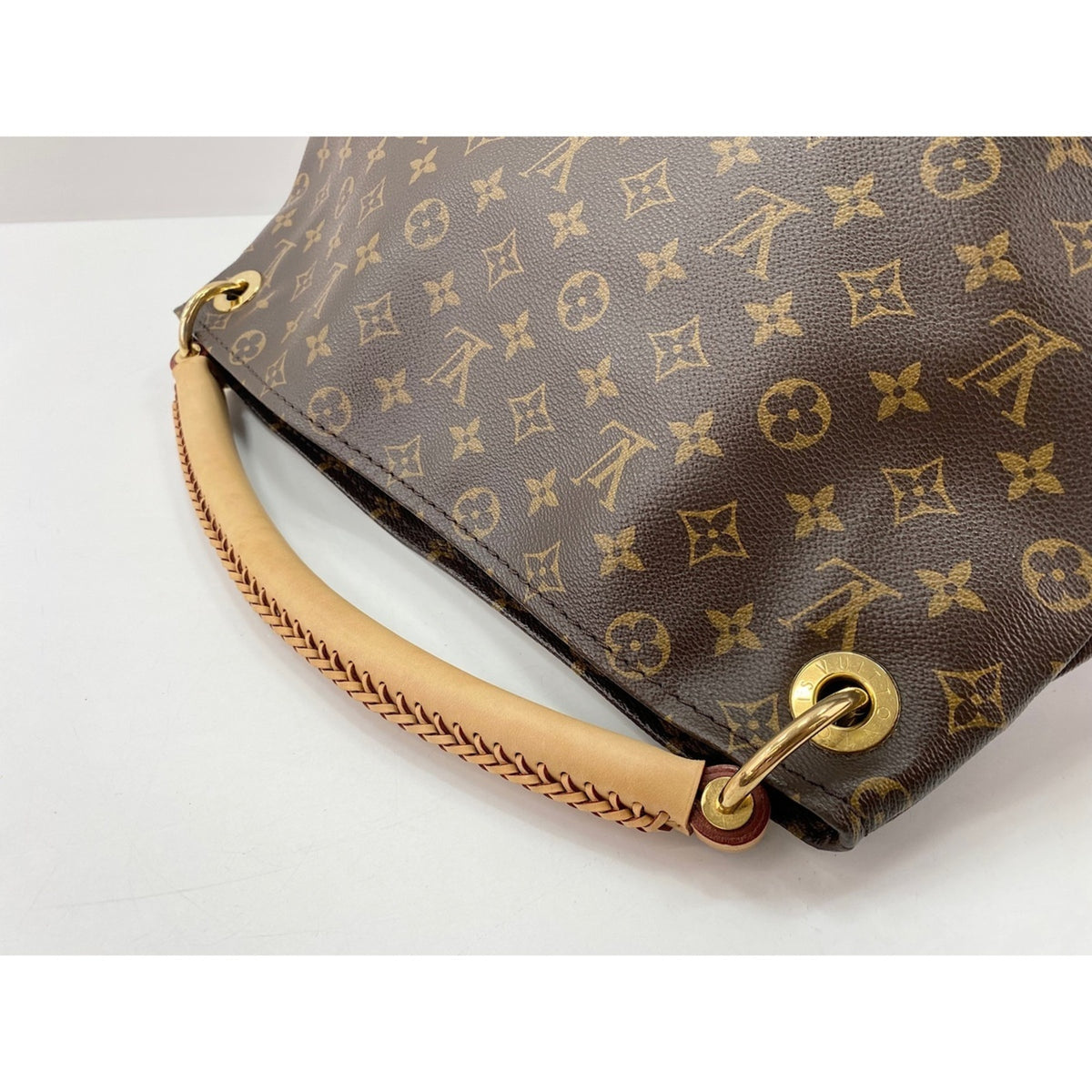 Louis Vuitton Brown Handbag (Pre-Owned)