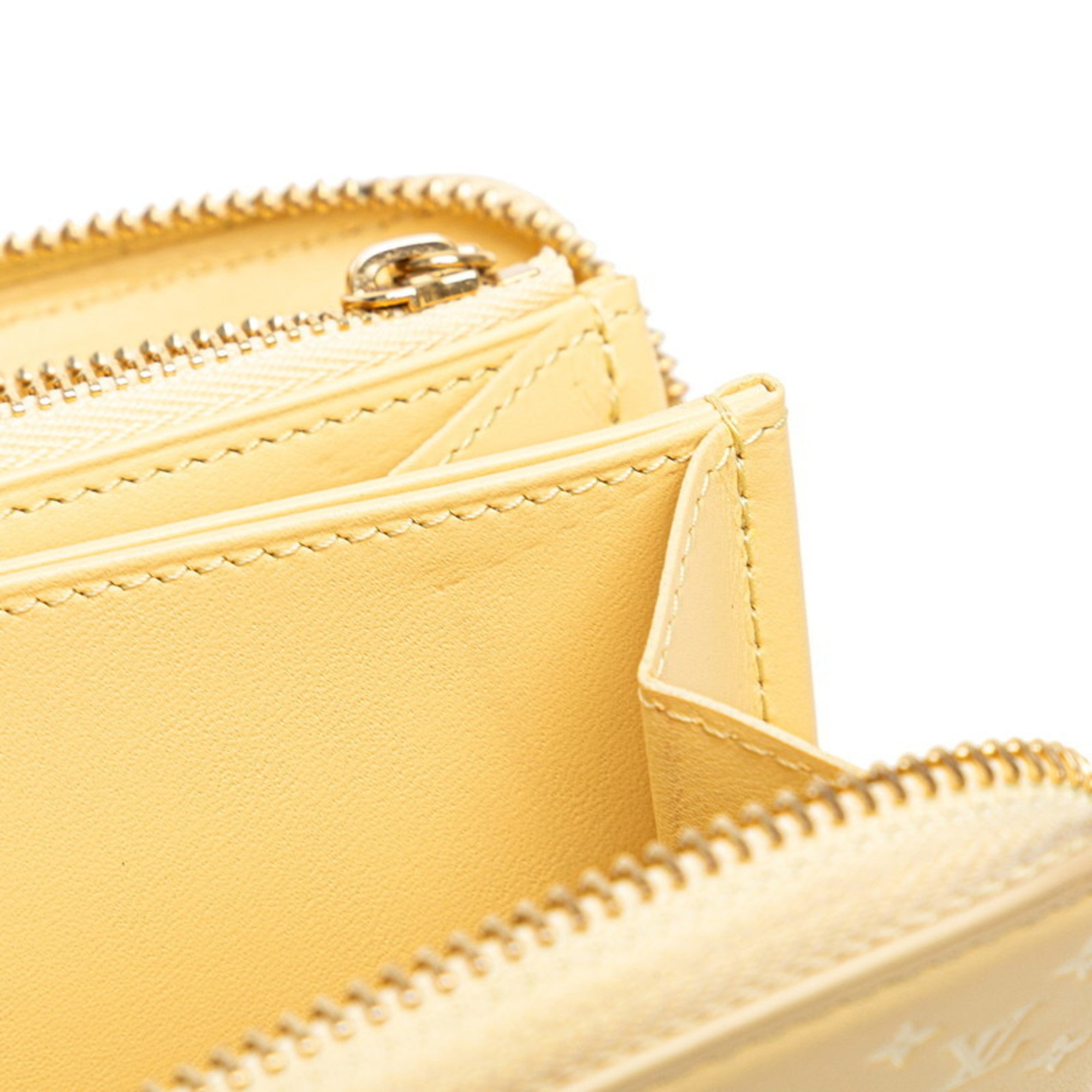 Louis Vuitton Yellow Leather Coin Purse/Coin Case (Pre-Owned)