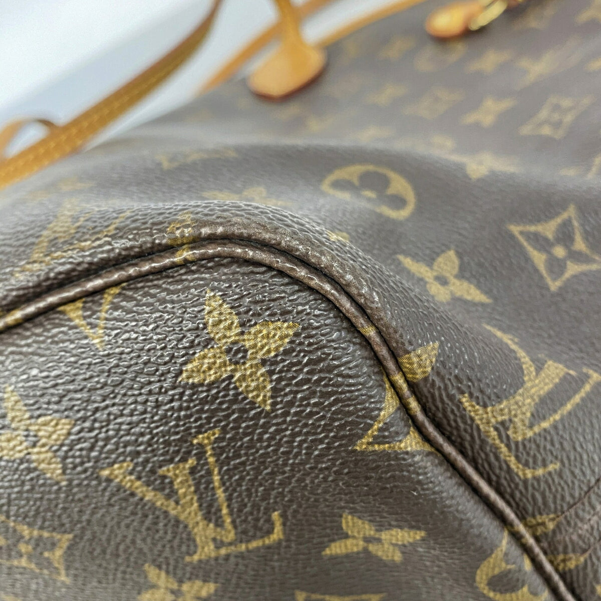 Louis Vuitton Brown Tote Bag (Pre-Owned)