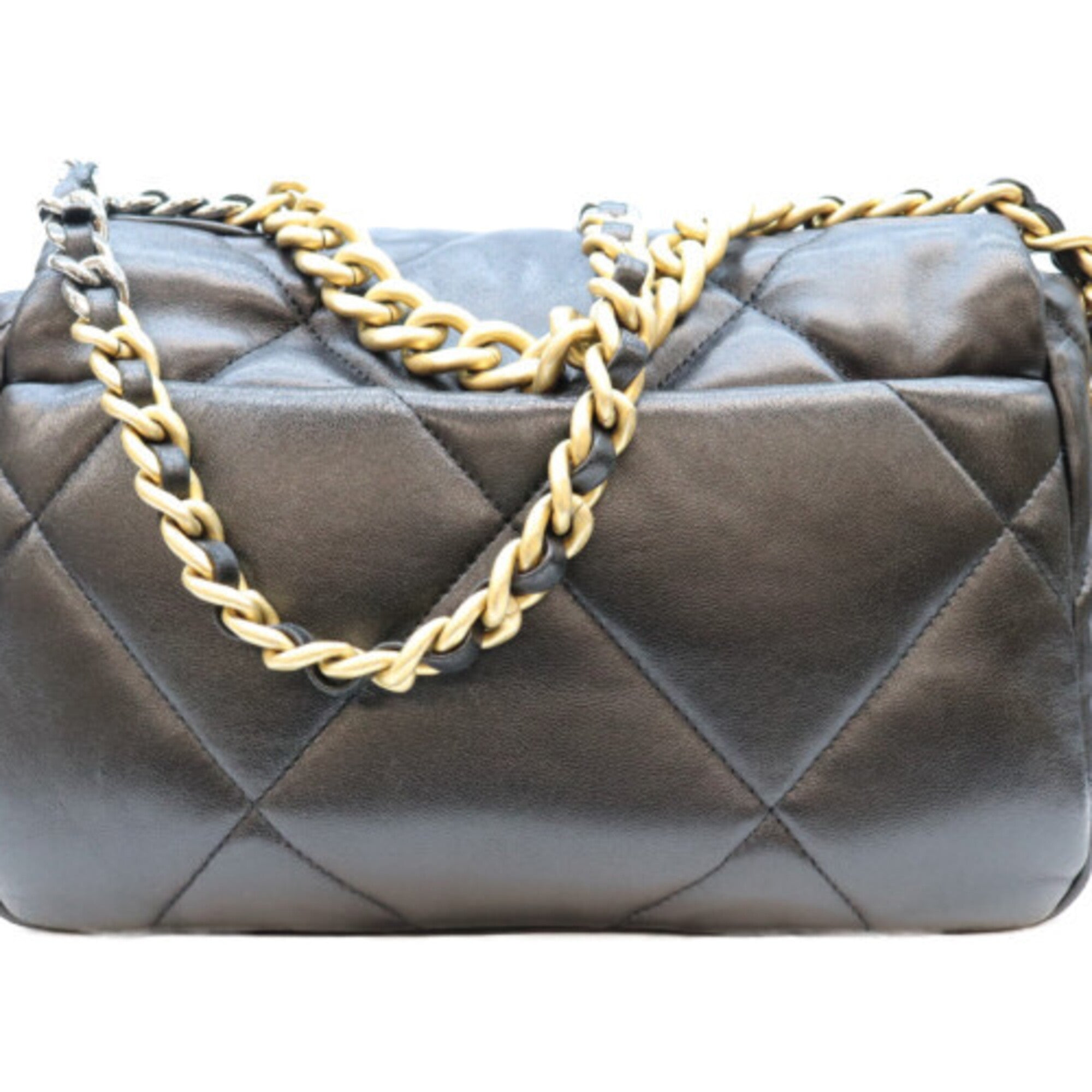 Chanel Black Leather Shoulder Bag (Pre-Owned)