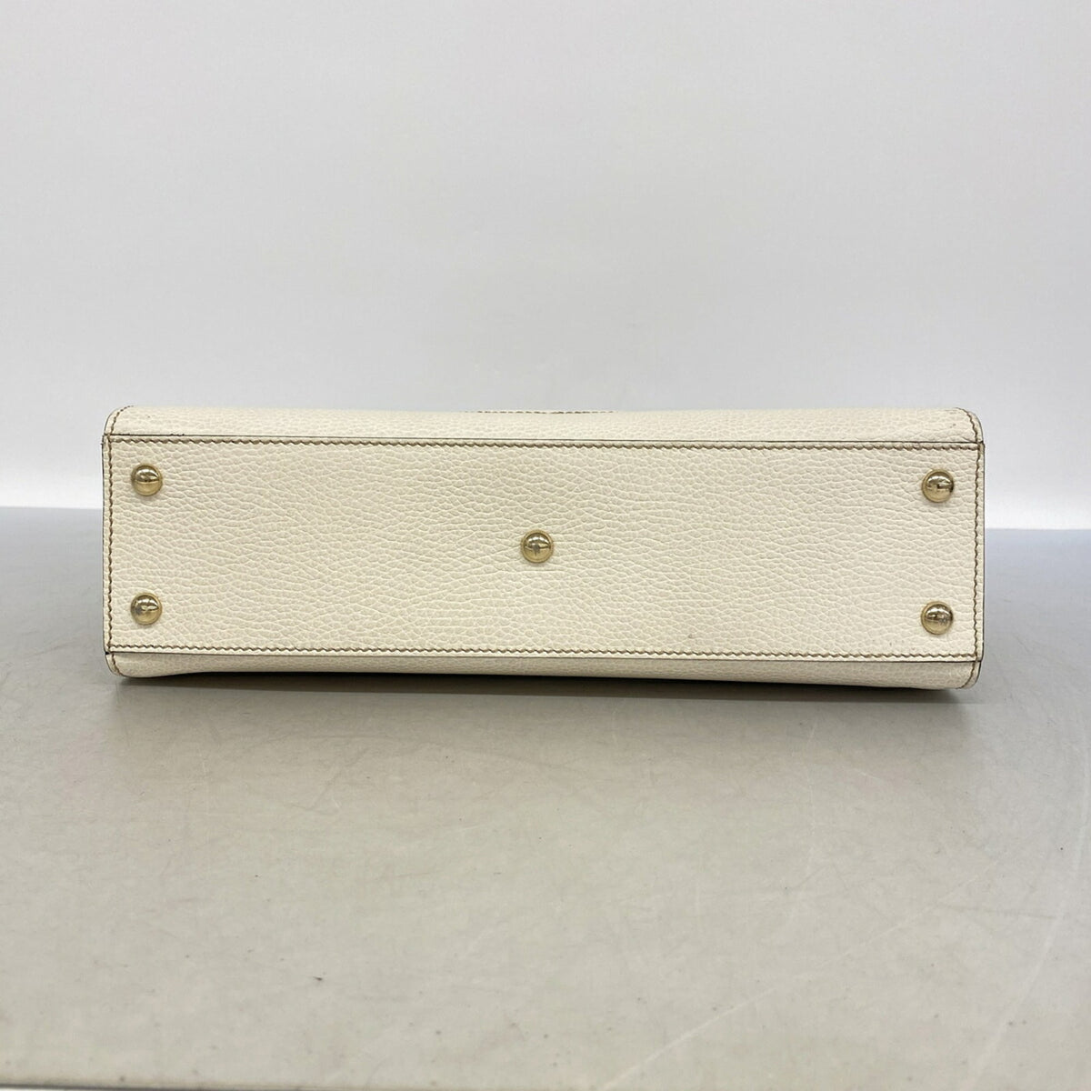 Gucci Ivory Leather Handbag (Pre-Owned)