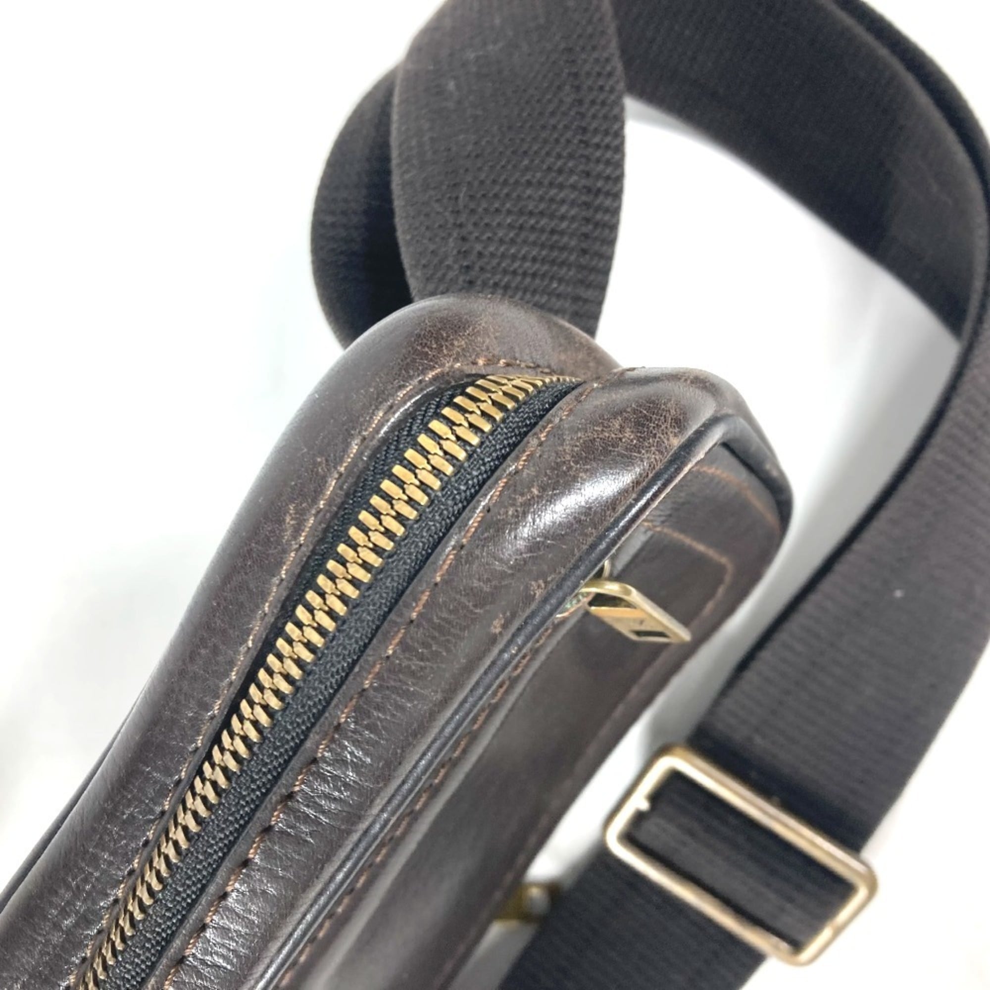 Louis Vuitton Brown Coffee Utah Leather Handbag Sling Bag (Pre-Owned)
