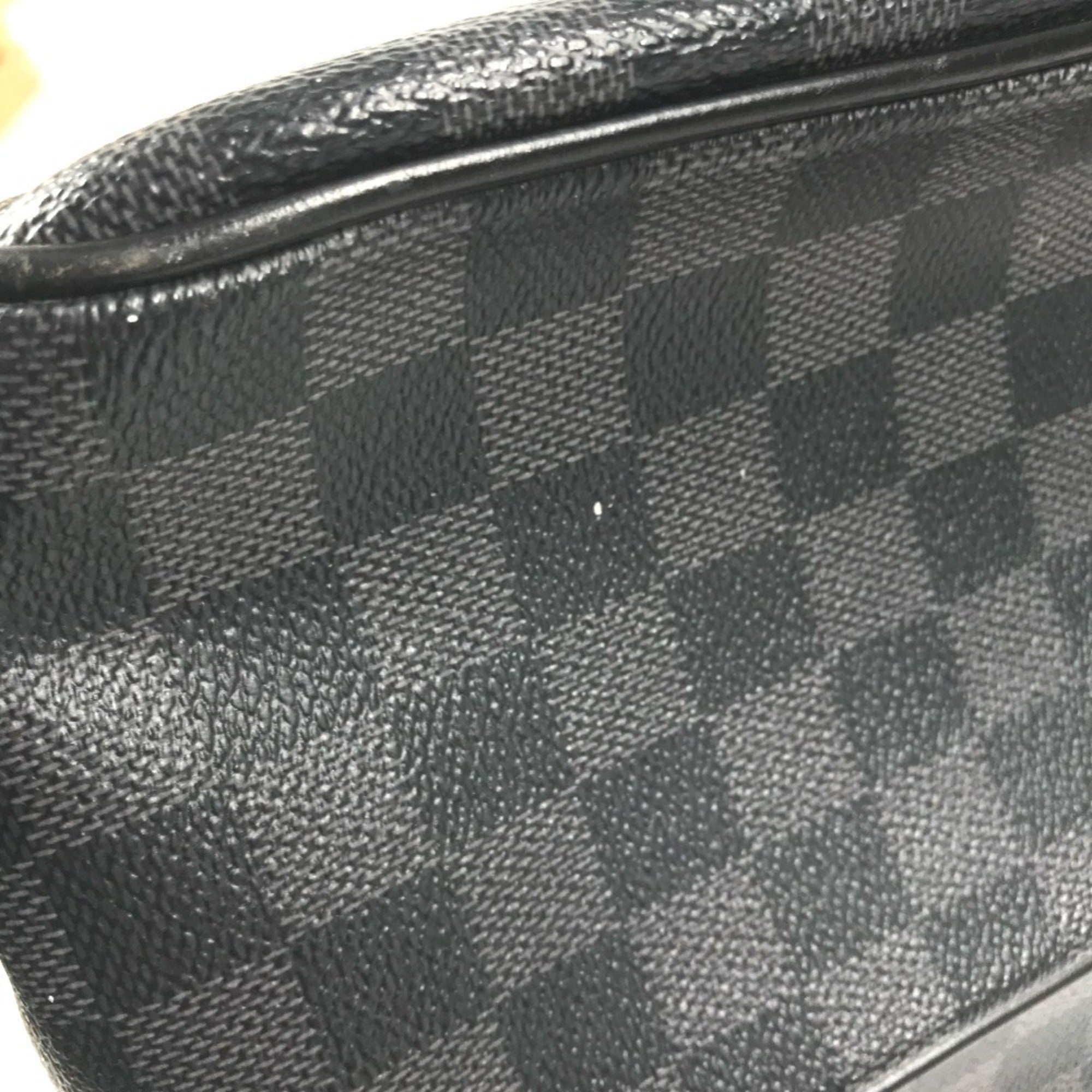 Louis Vuitton Black Damier Graphite Shoulder Bag (Pre-Owned)