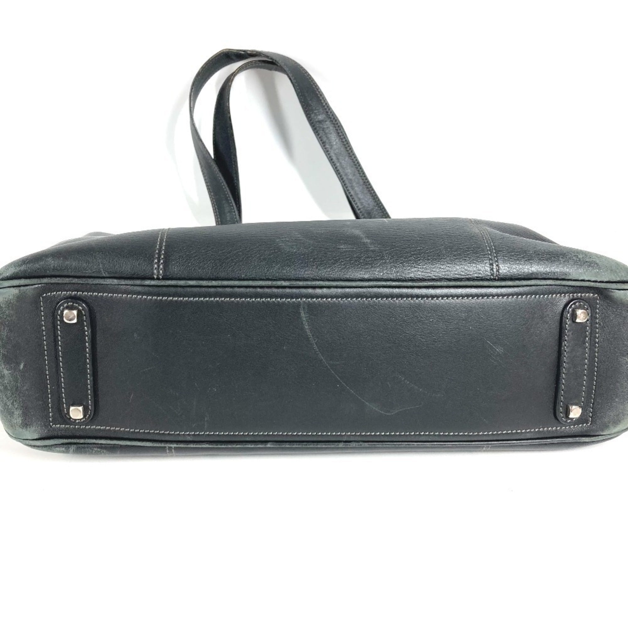 Salvatore Ferragamo Black Leather Shoulder Bag Tote Bag (Pre-Owned)