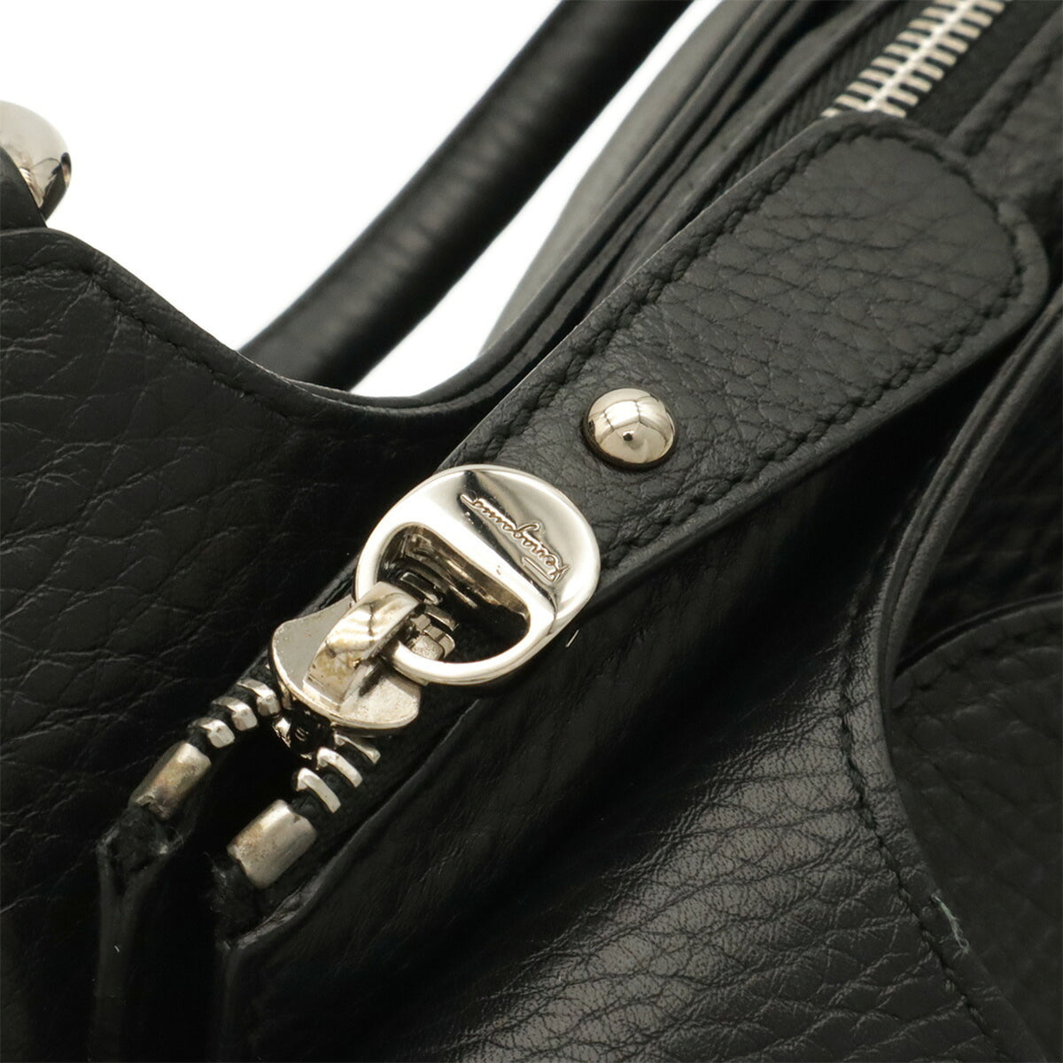 Salvatore Ferragamo Black Leather Handbag Shoulder Bag (Pre-Owned)